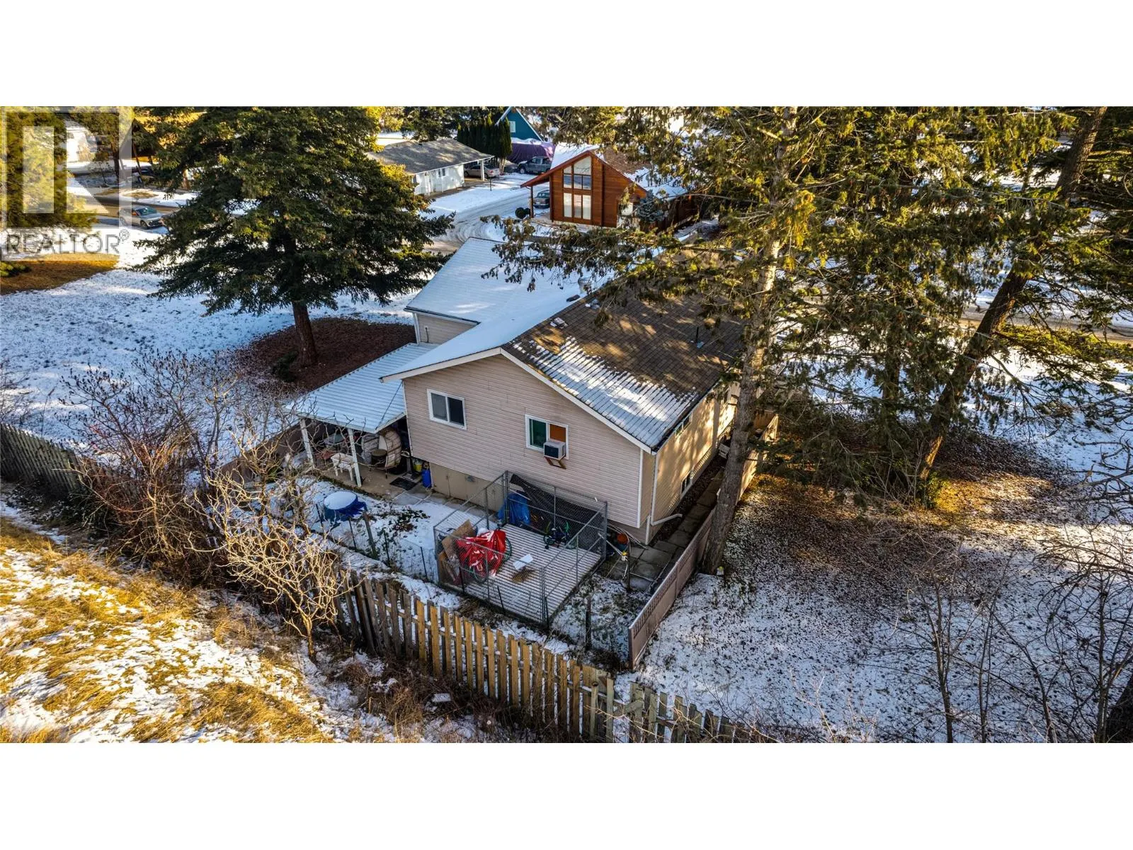409 Hummingbird Avenue