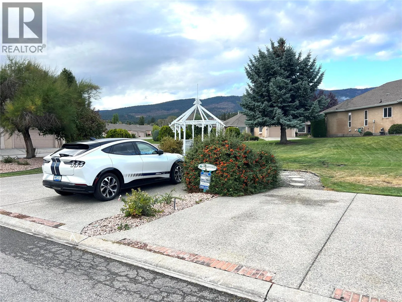 2250 Louie Drive Unit# 103
