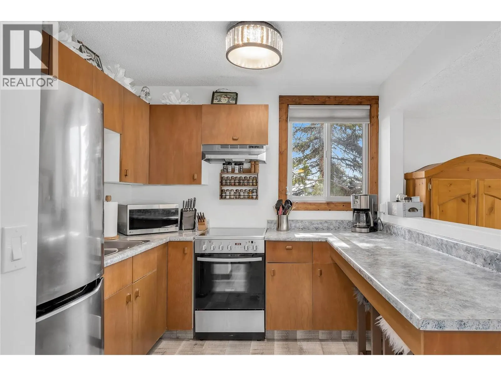 6375 Whiskey Jack Road Unit# 211