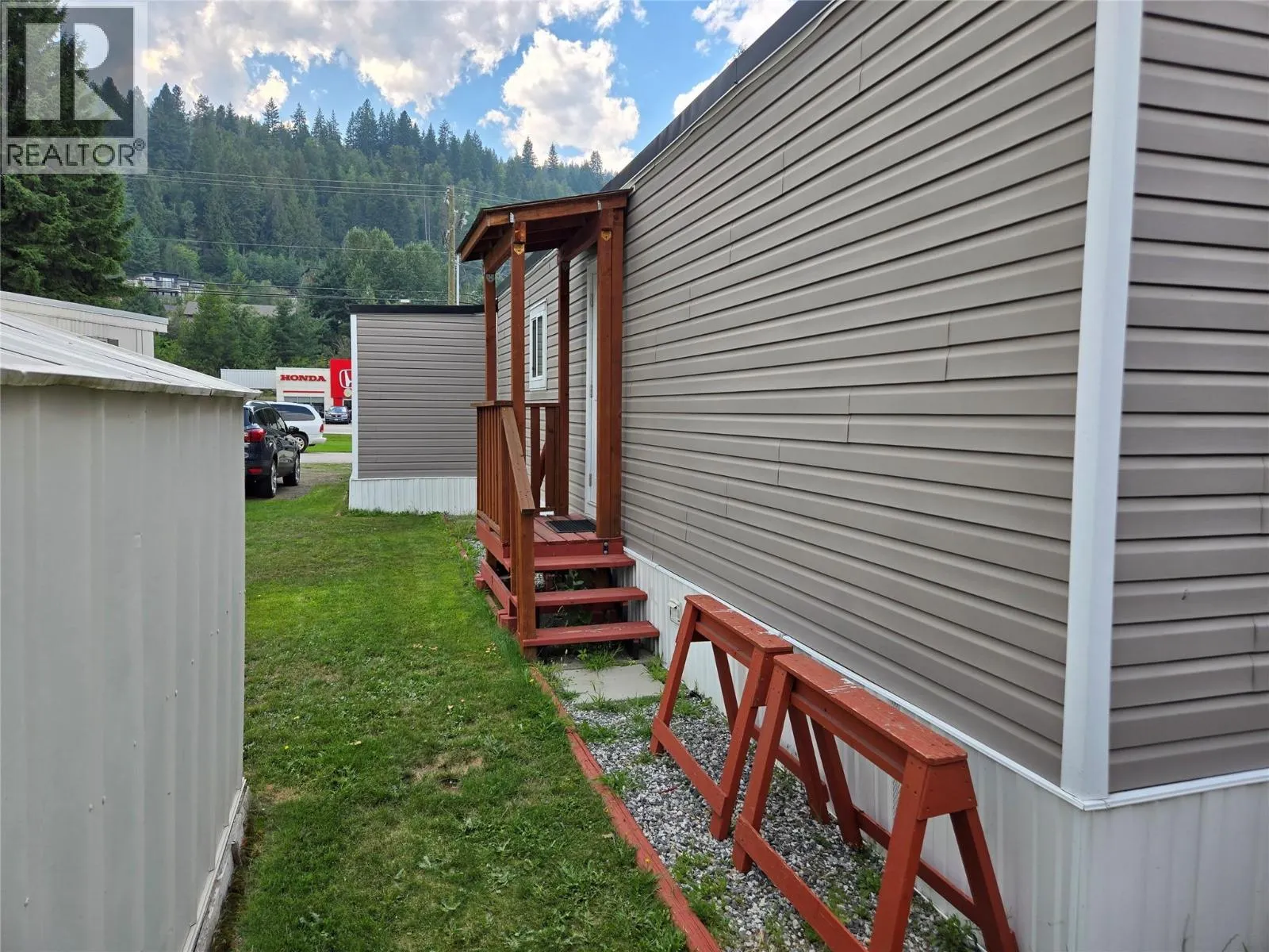 1601 COLUMBIA Avenue Unit# 21