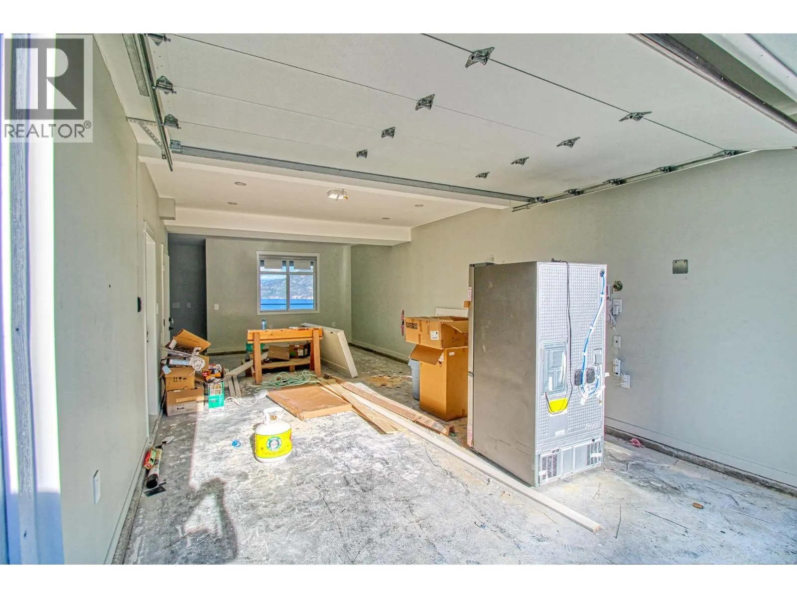 6725 La Palma Loop Unit# 243