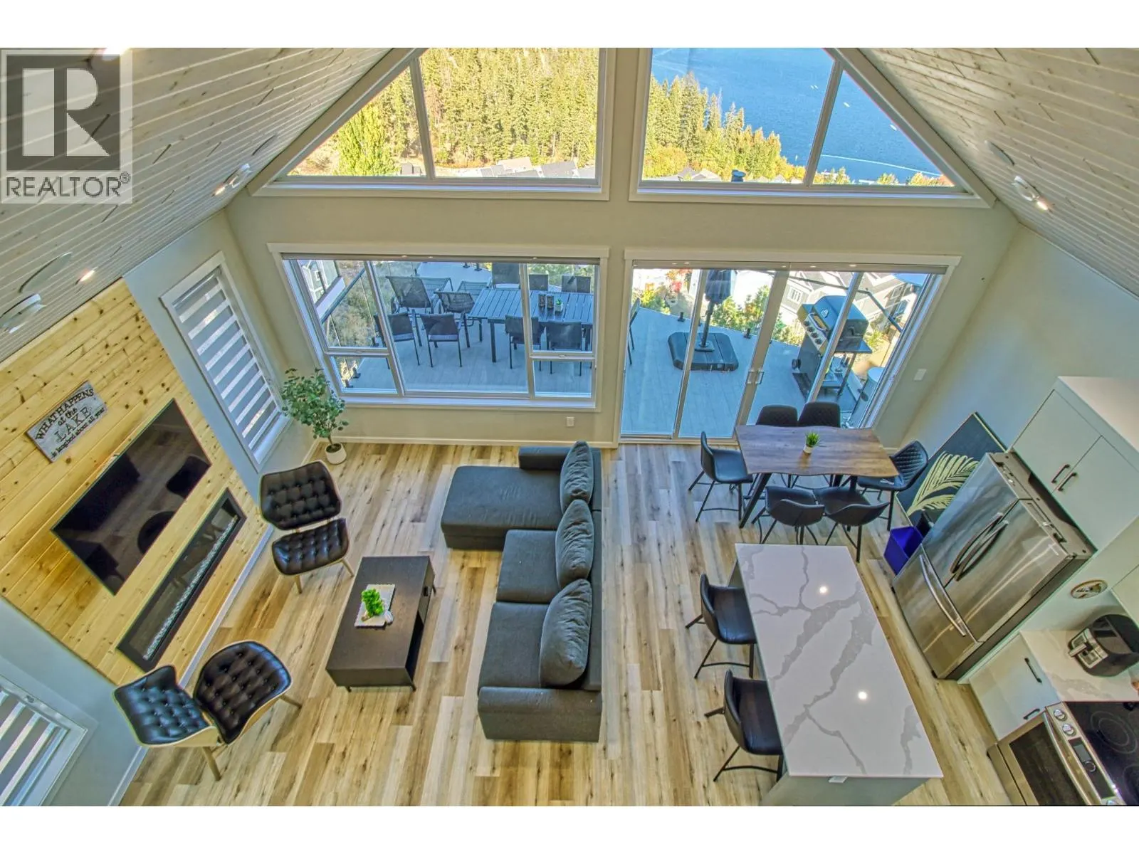 6725 La Palma Loop Unit# 243