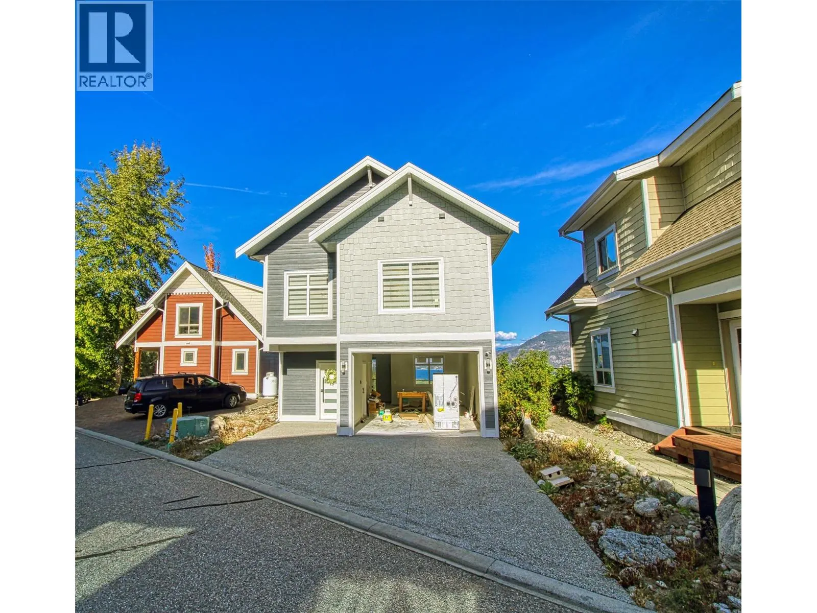 6725 La Palma Loop Unit# 243