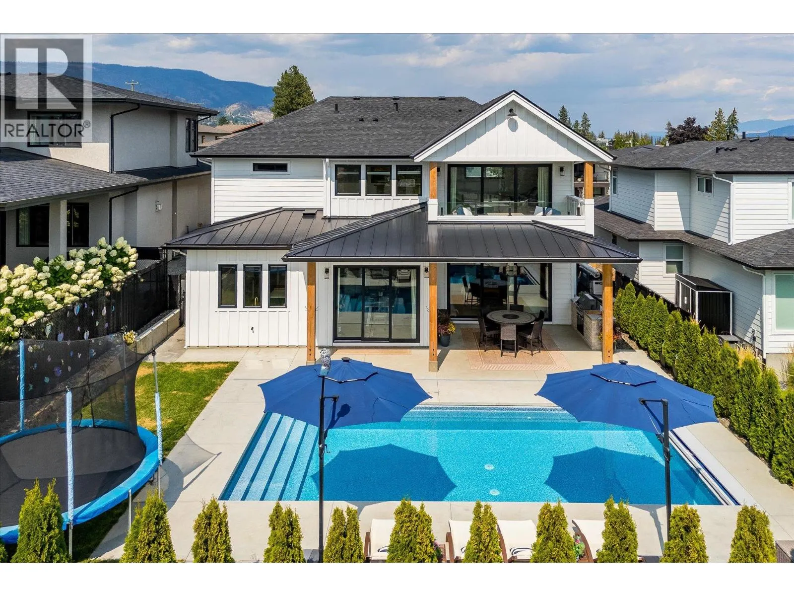 707 Lake Court