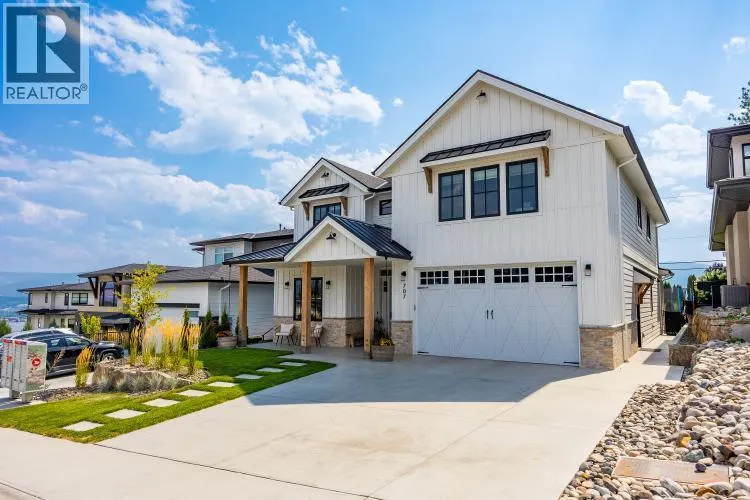 707 Lake Court