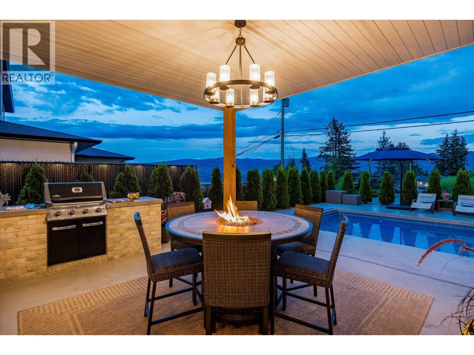 707 Lake Court