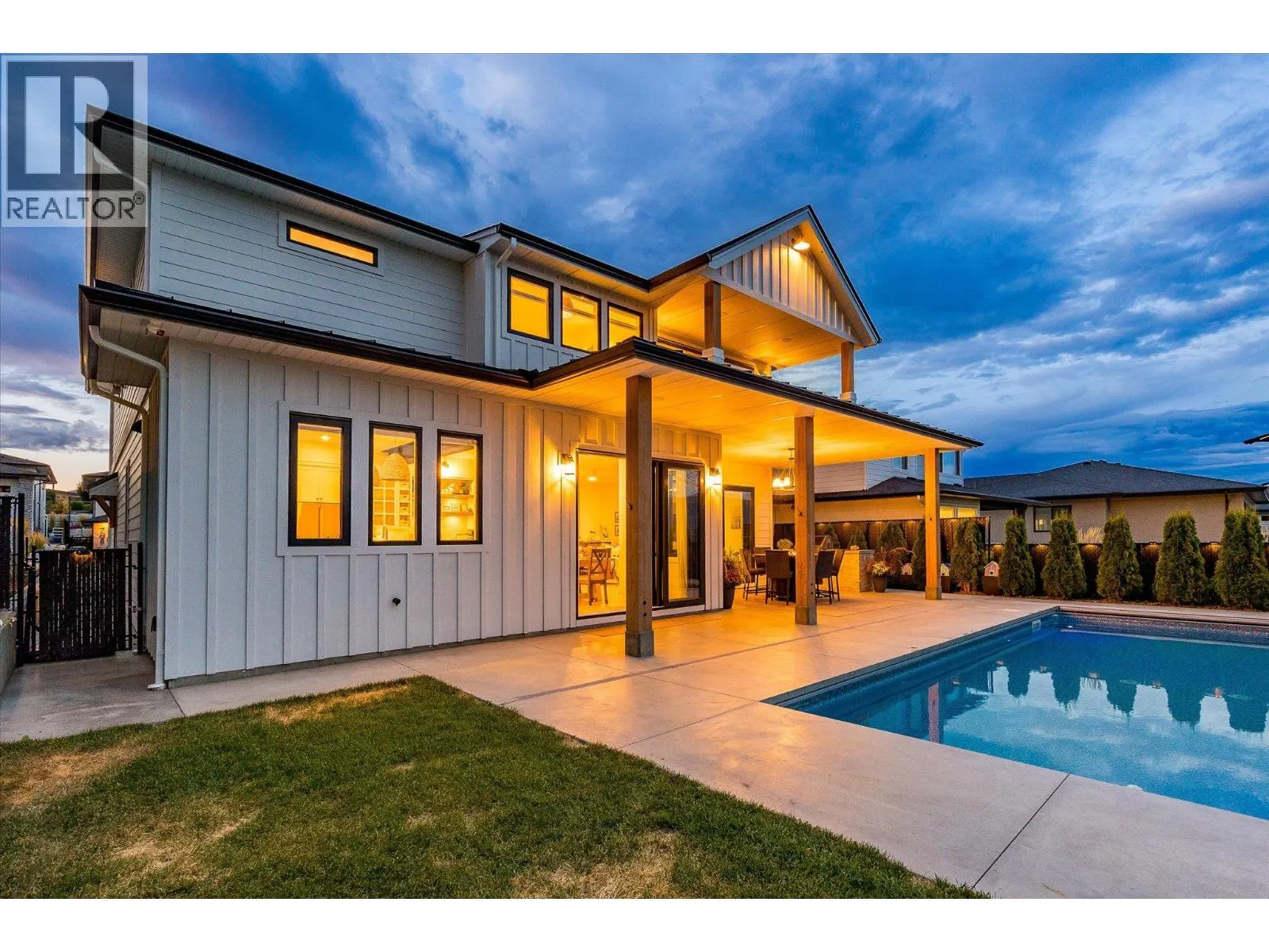 707 Lake Court