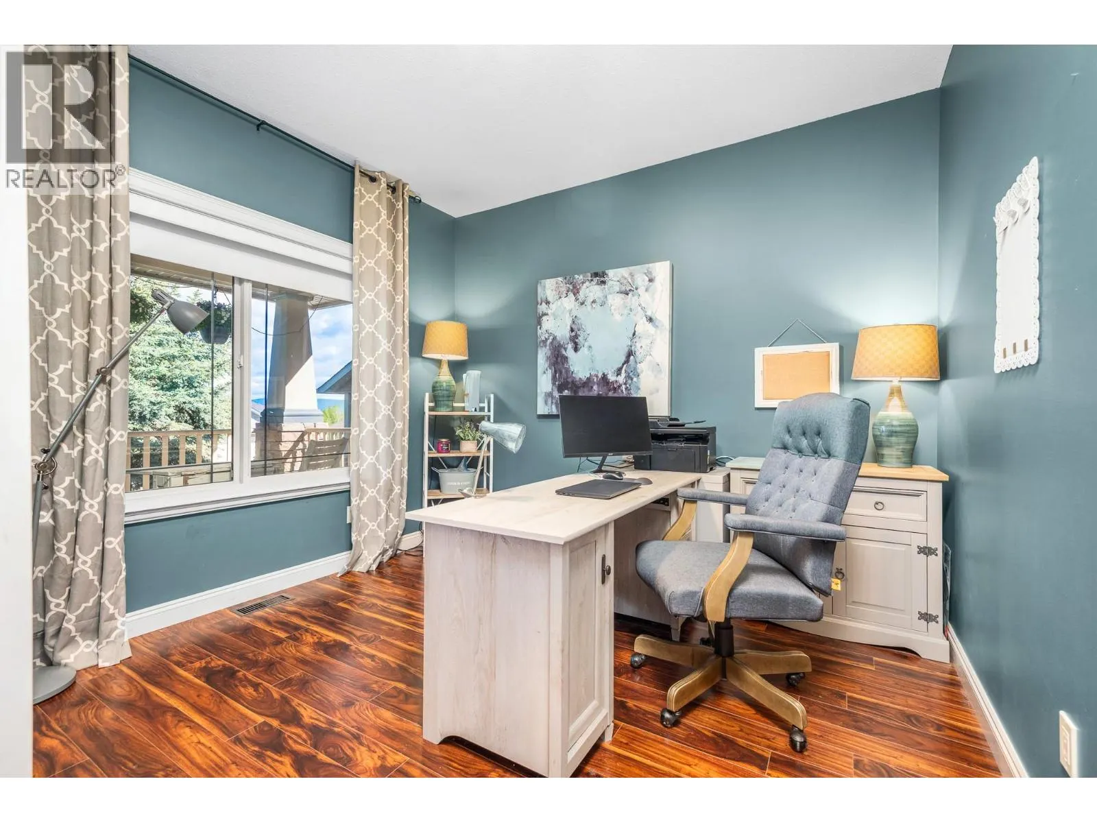 955 Mt Begbie Drive