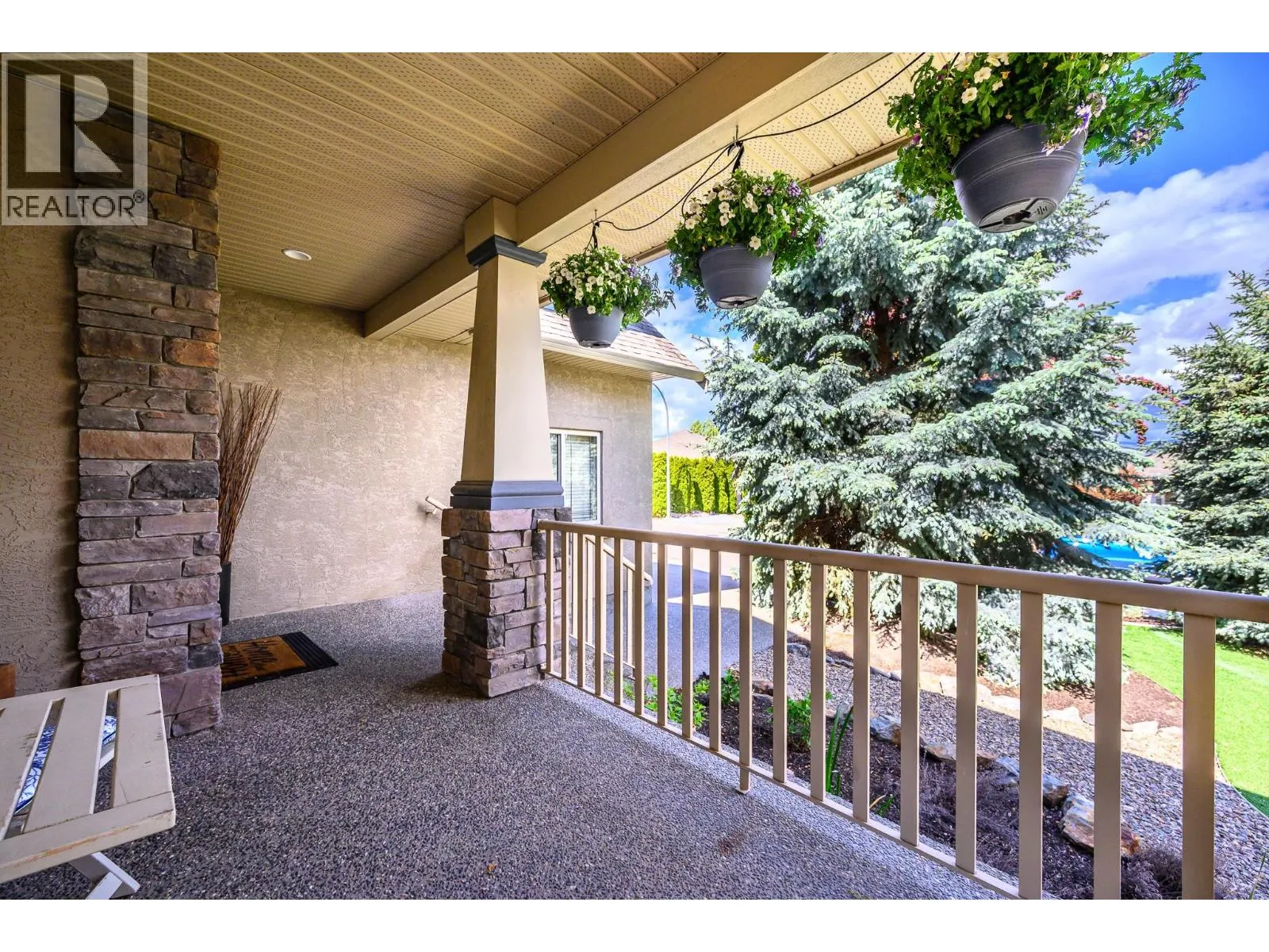 955 Mt Begbie Drive