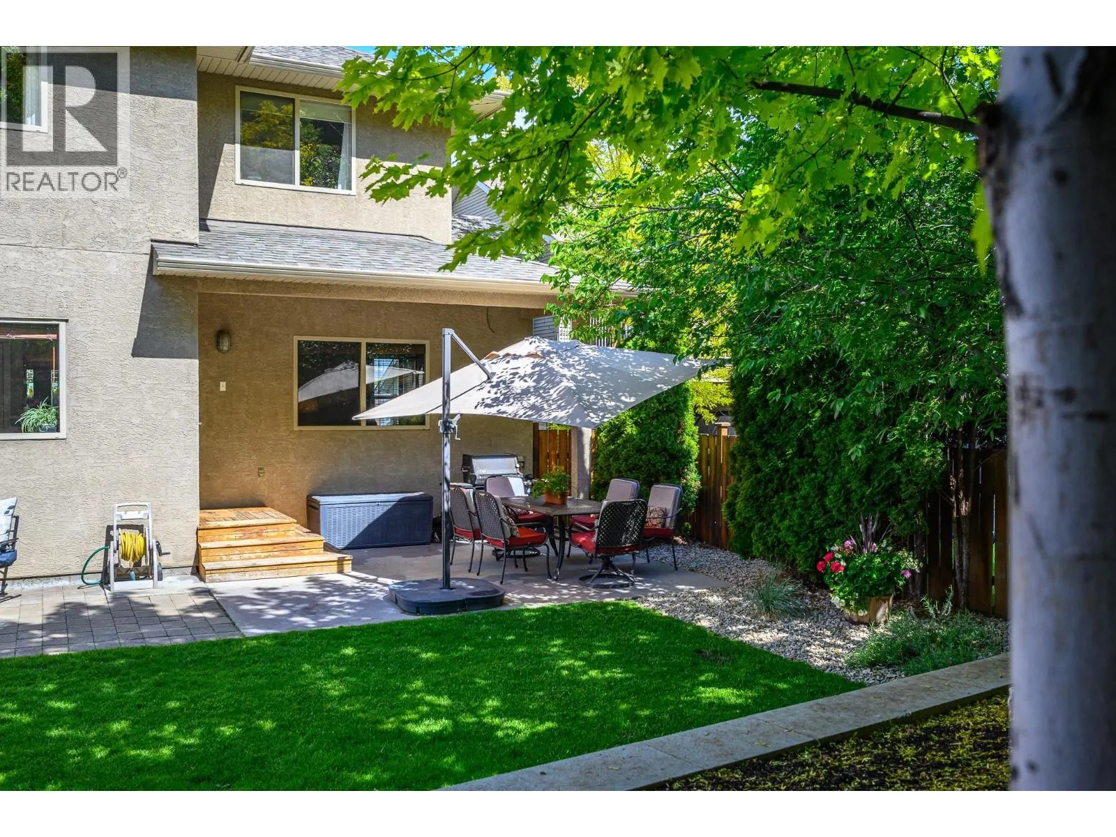 955 Mt Begbie Drive