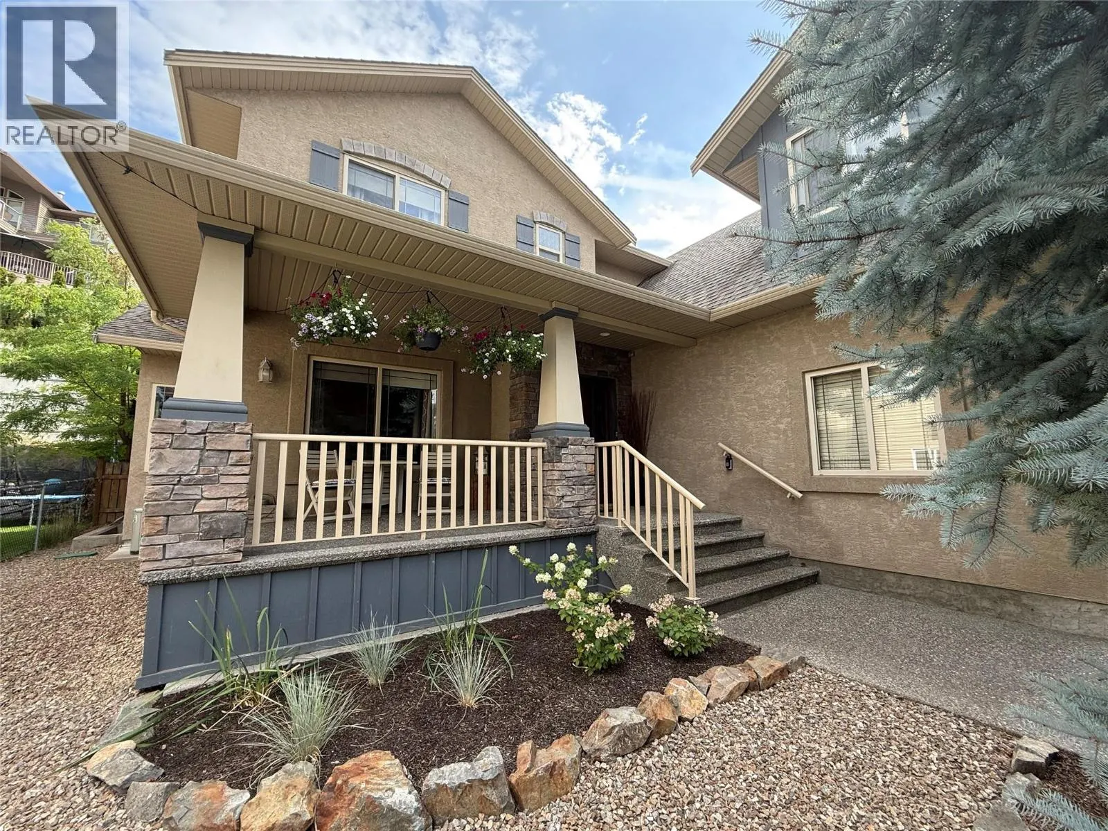 955 Mt Begbie Drive