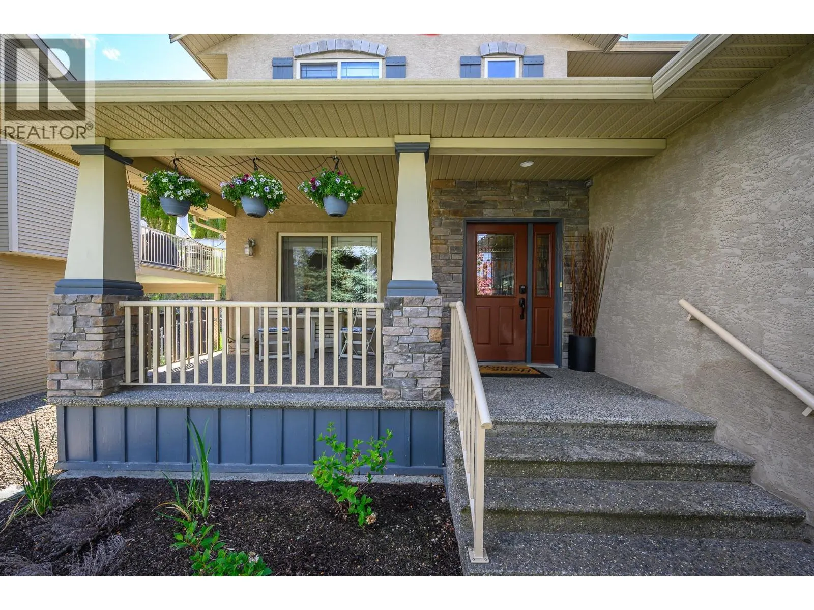 955 Mt Begbie Drive