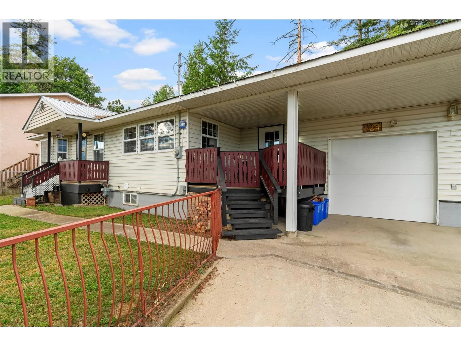124 Salmon Arm Drive