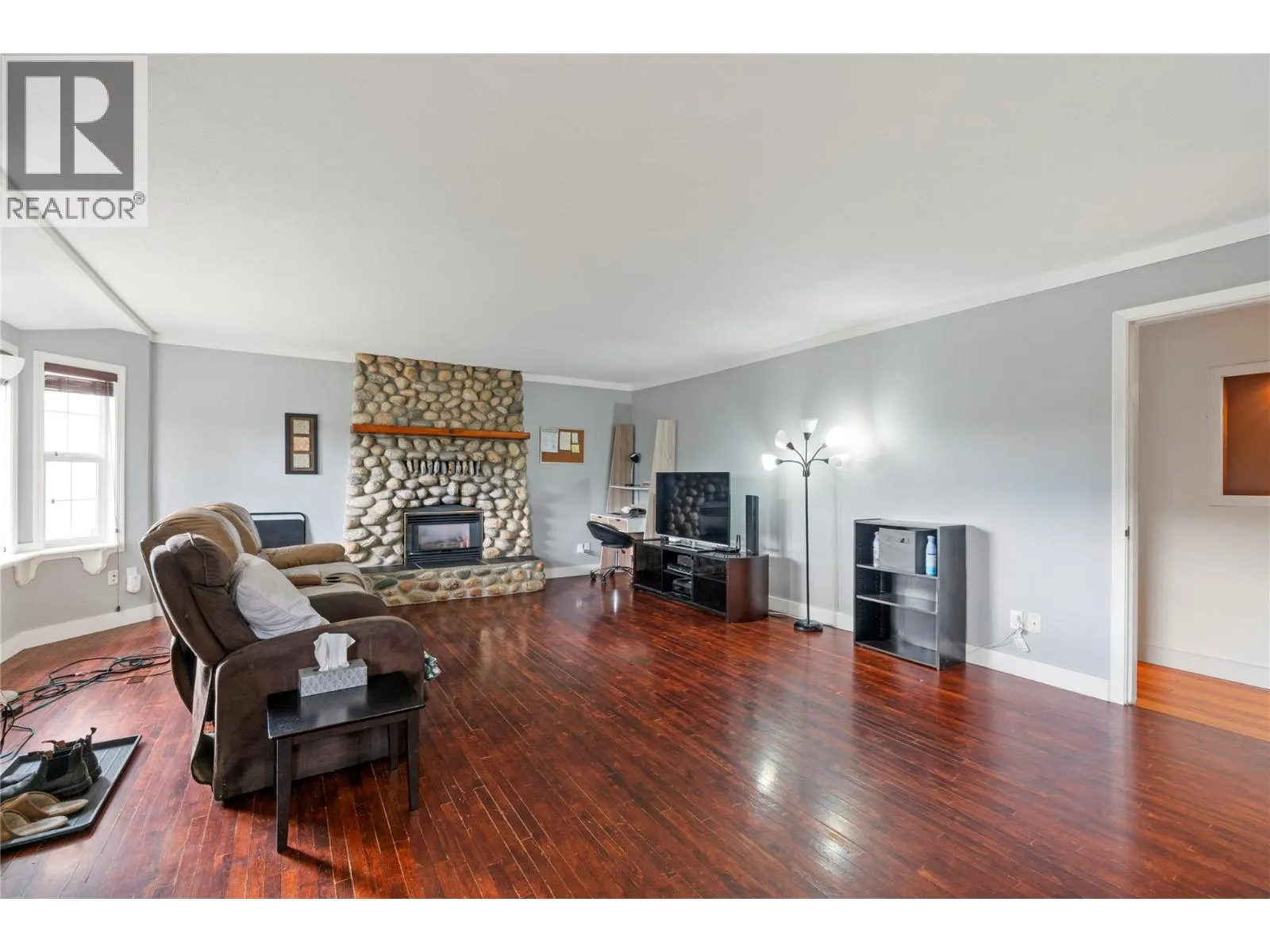 124 Salmon Arm Drive
