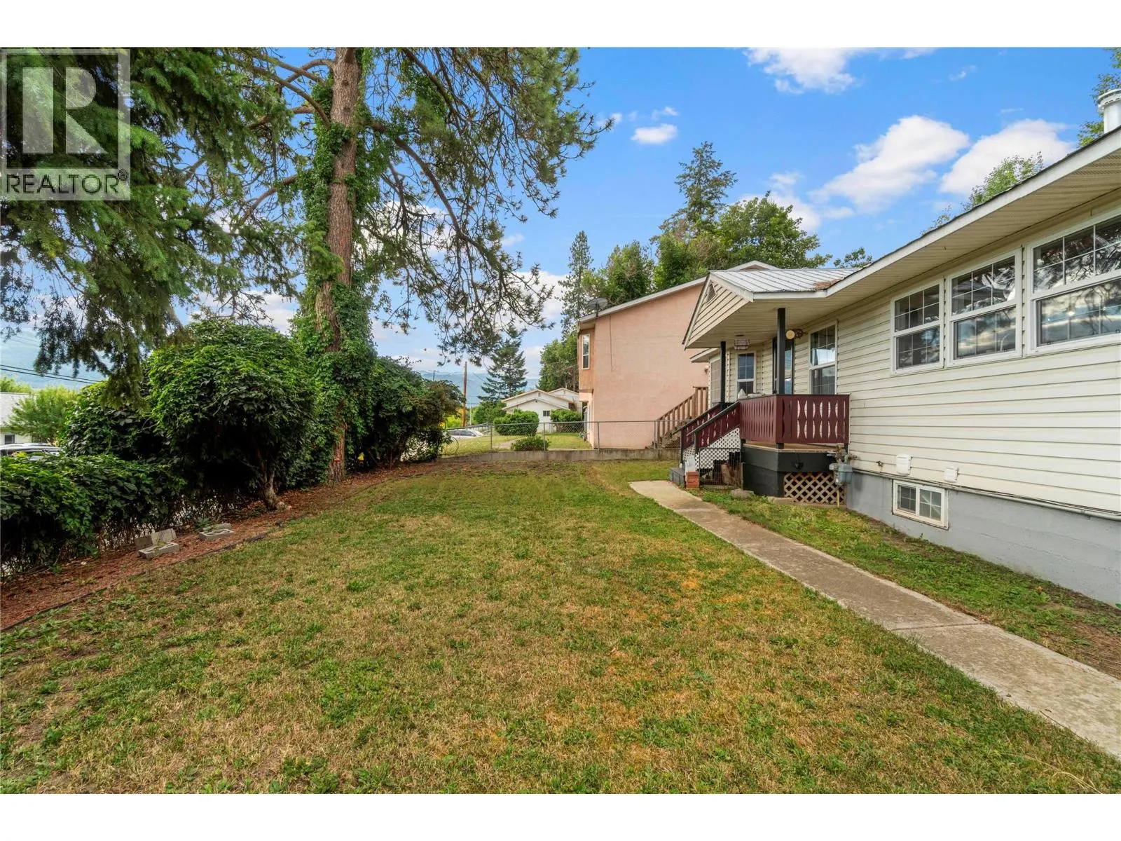 124 Salmon Arm Drive