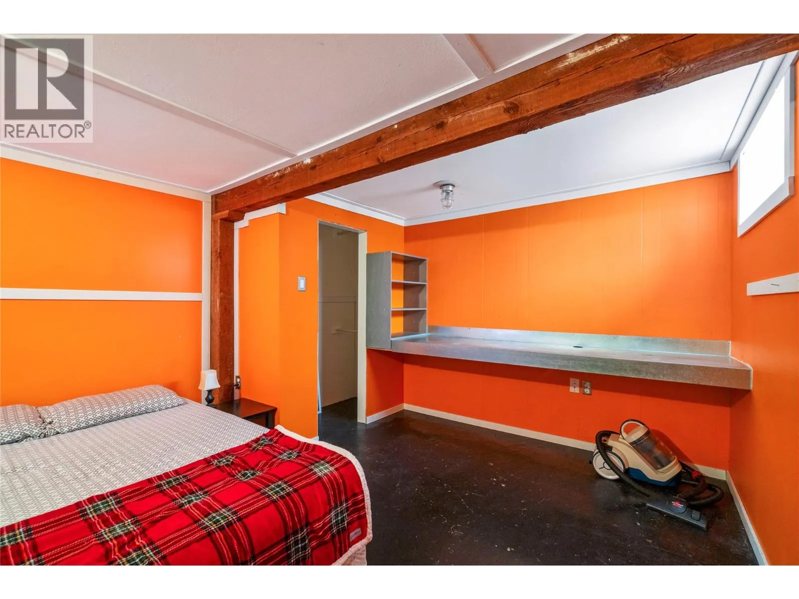124 Salmon Arm Drive