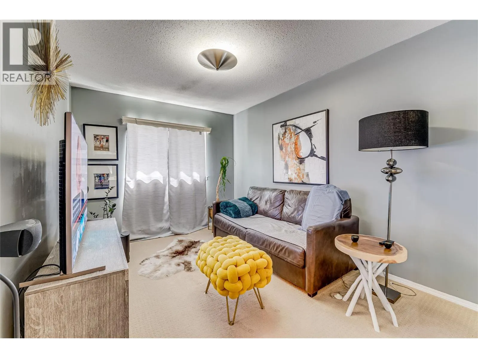 505 Browne Road Unit# 216 Lot# 33
