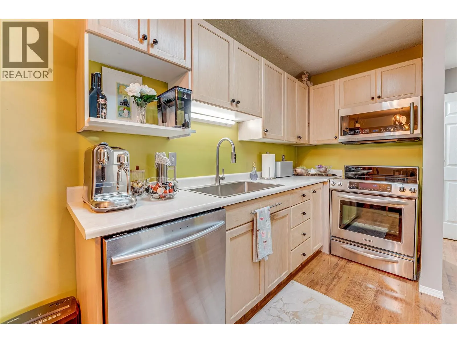 505 Browne Road Unit# 216 Lot# 33