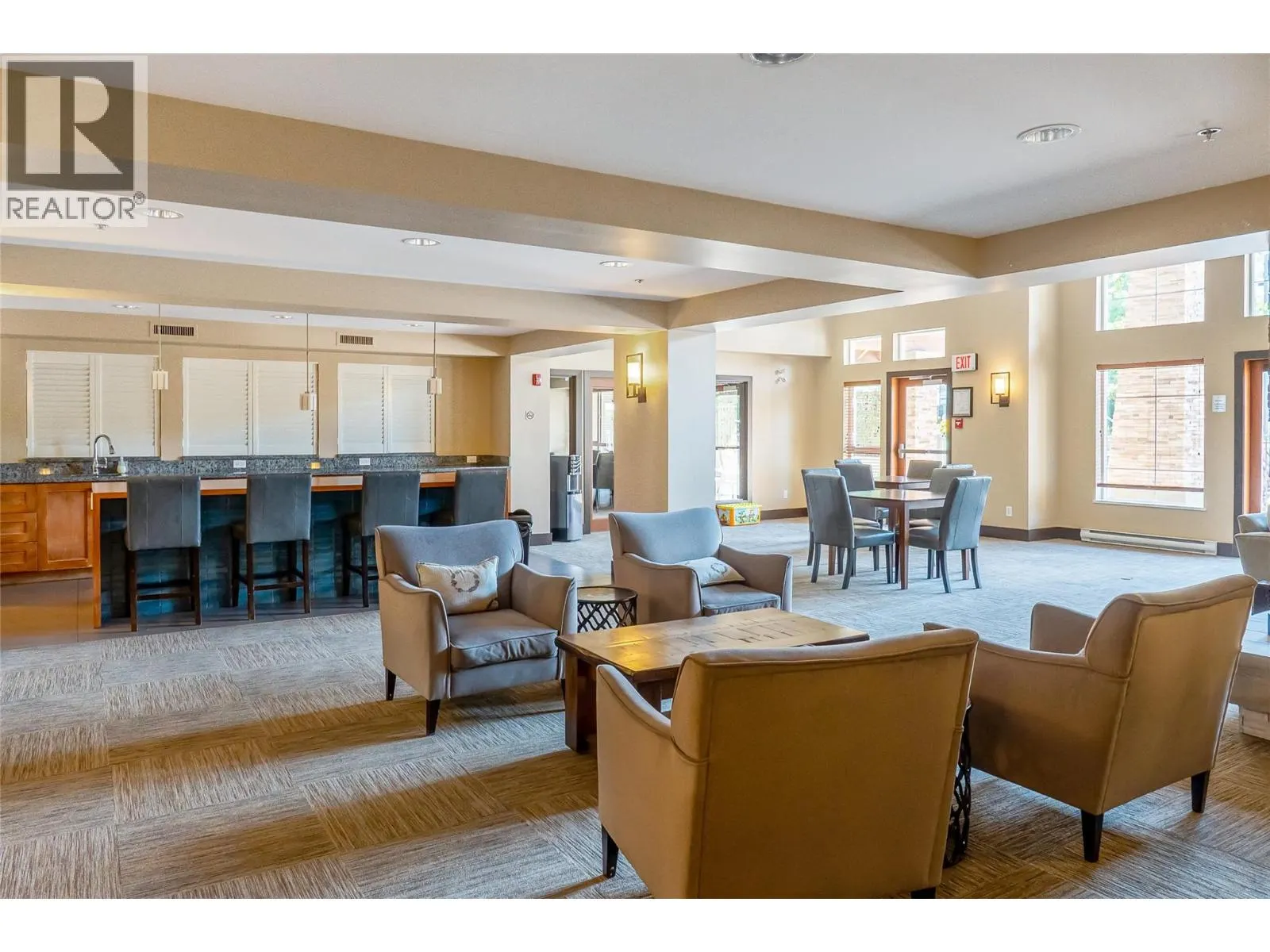 1075 Sunset Drive Unit# 1904