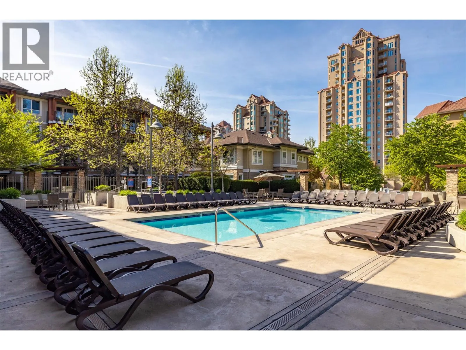 1075 Sunset Drive Unit# 1904