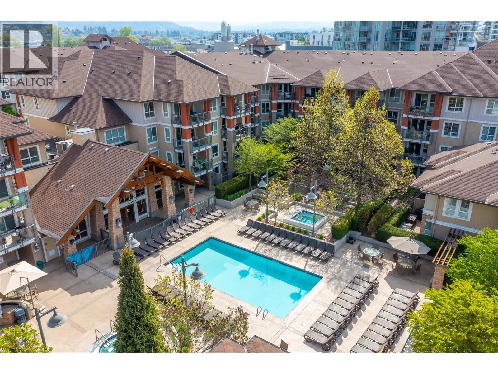1075 Sunset Drive Unit# 1904