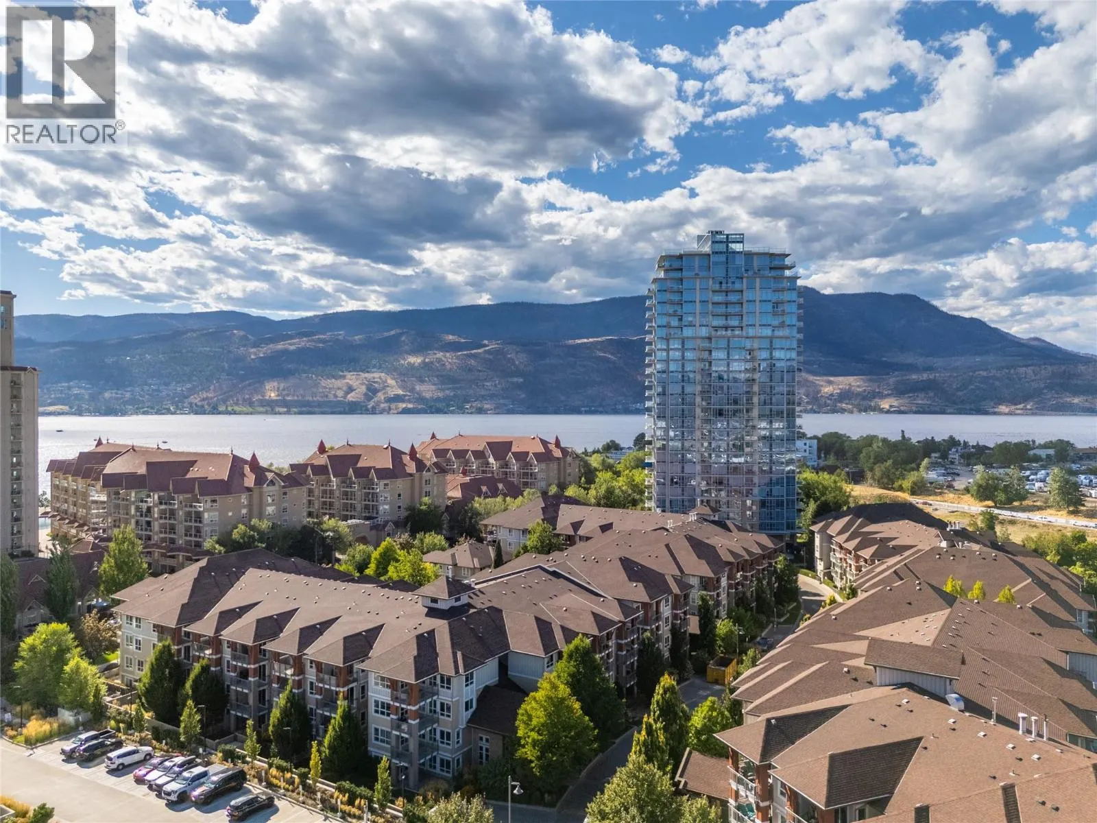 1075 Sunset Drive Unit# 1904