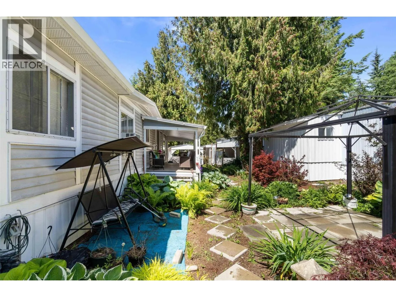 5161 63 Avenue NE Unit# 11