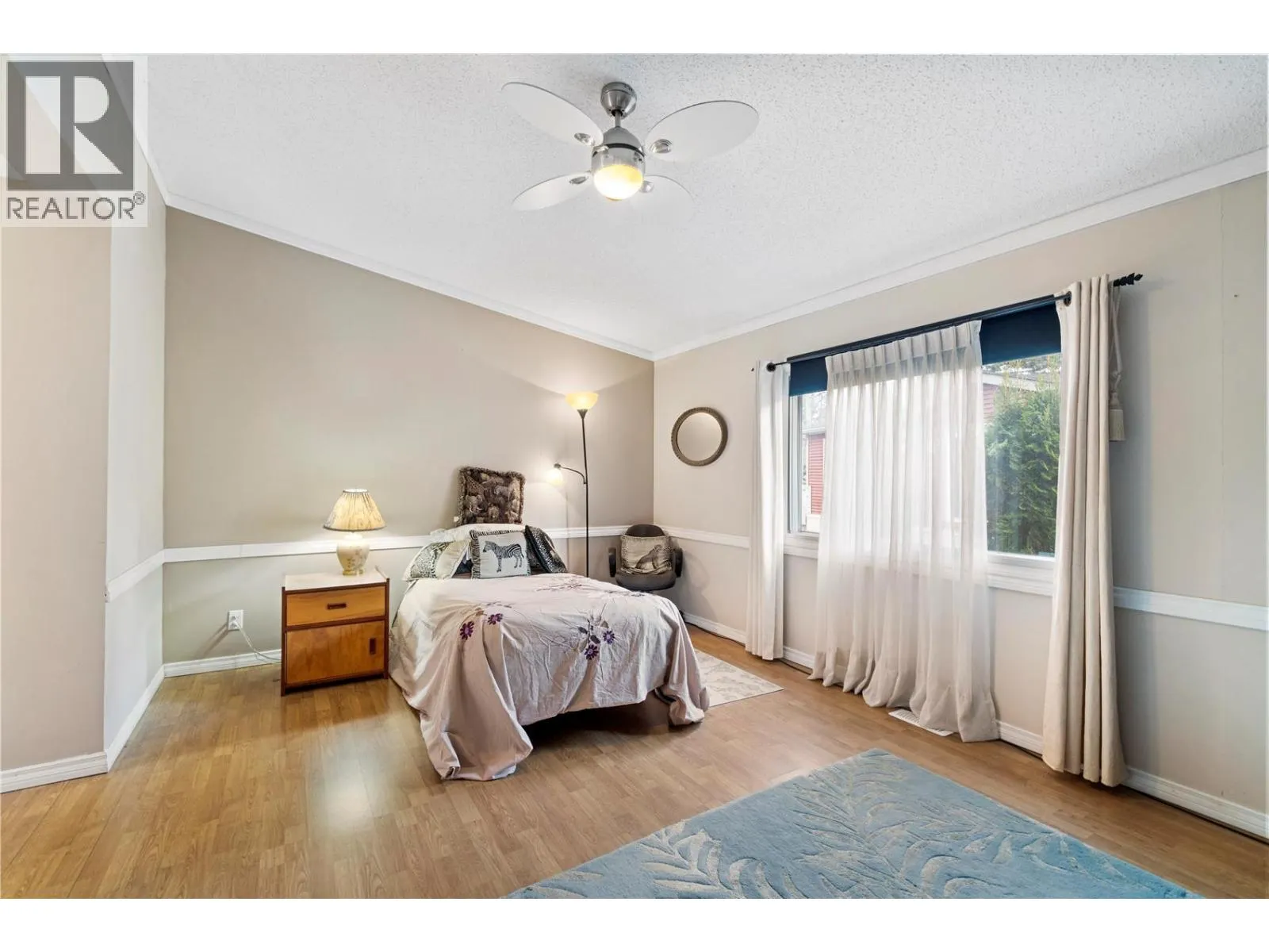 5161 63 Avenue NE Unit# 11