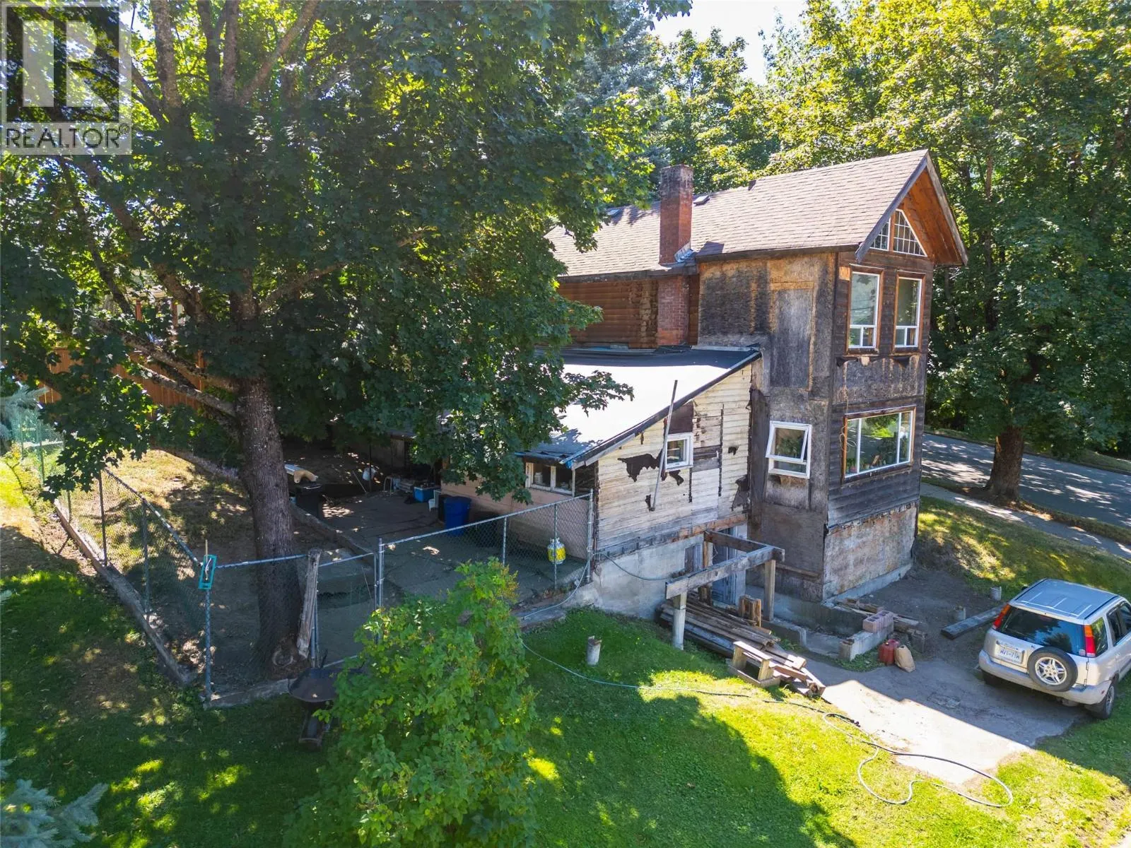 1417 Stanley Street