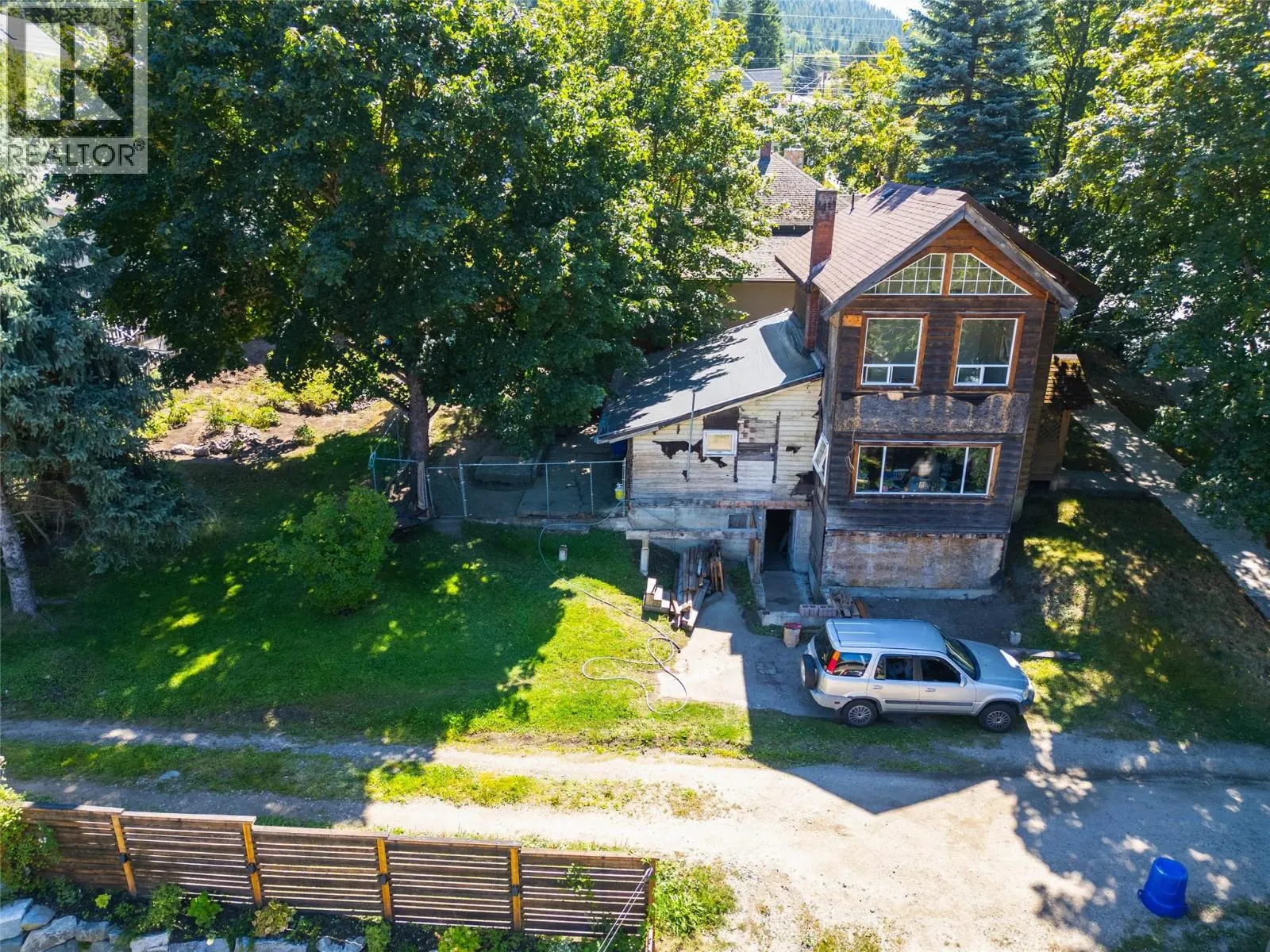 1417 Stanley Street
