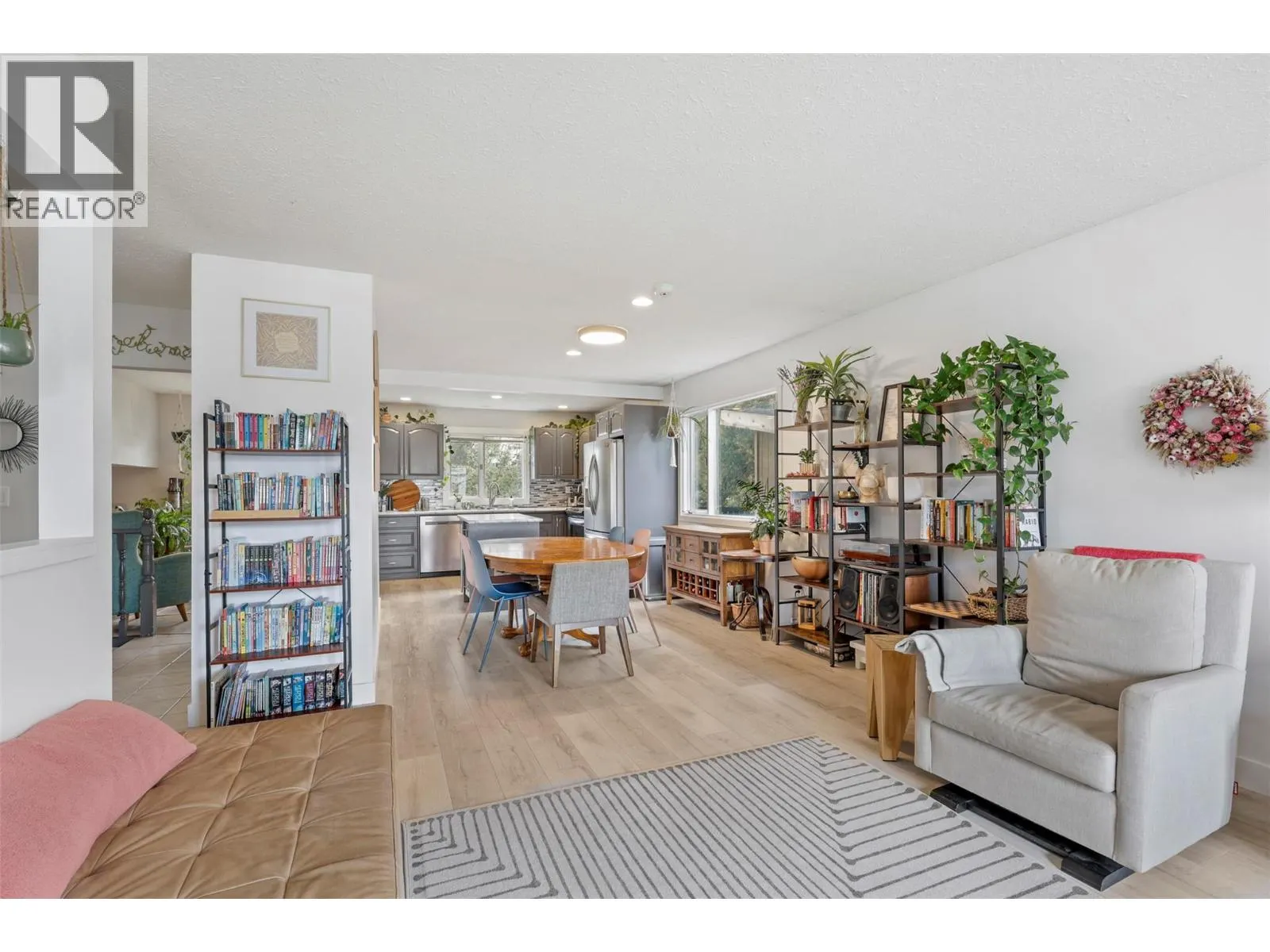2295 Macintyre Place