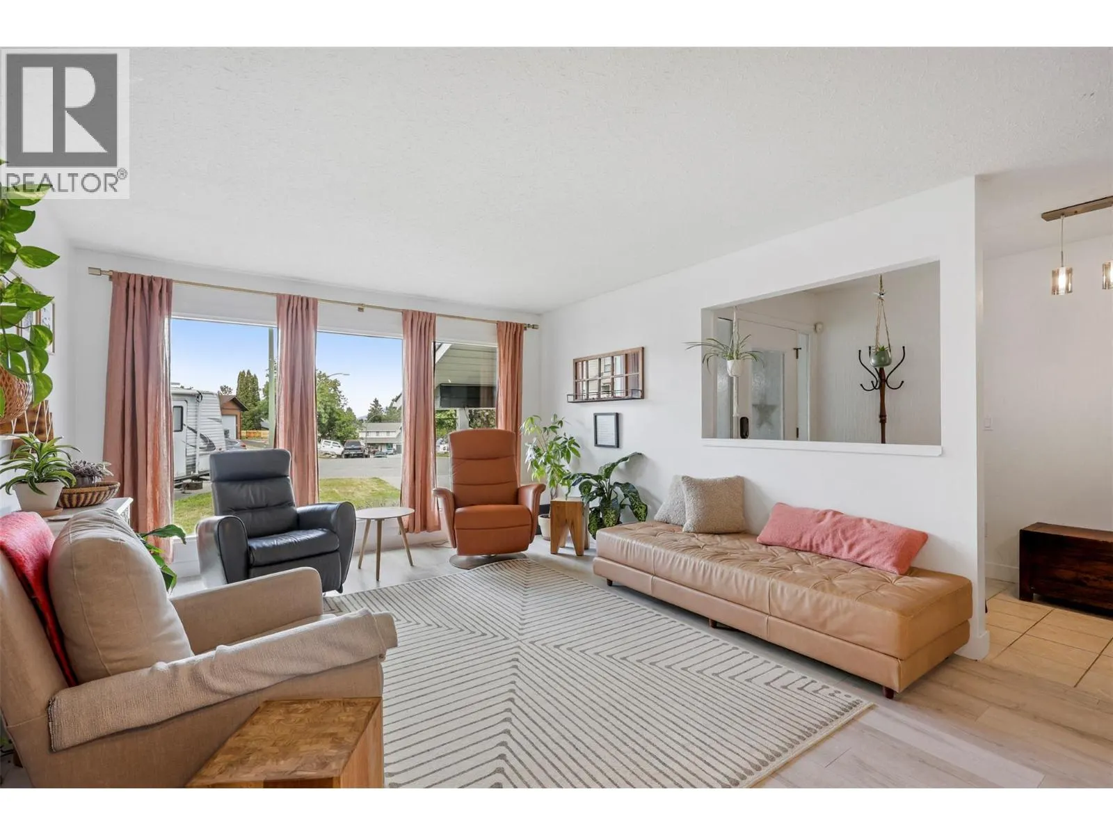 2295 Macintyre Place