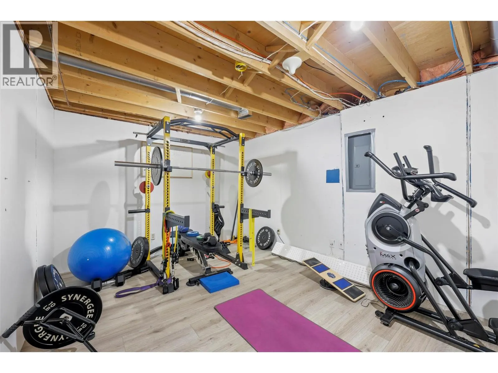 2295 Macintyre Place