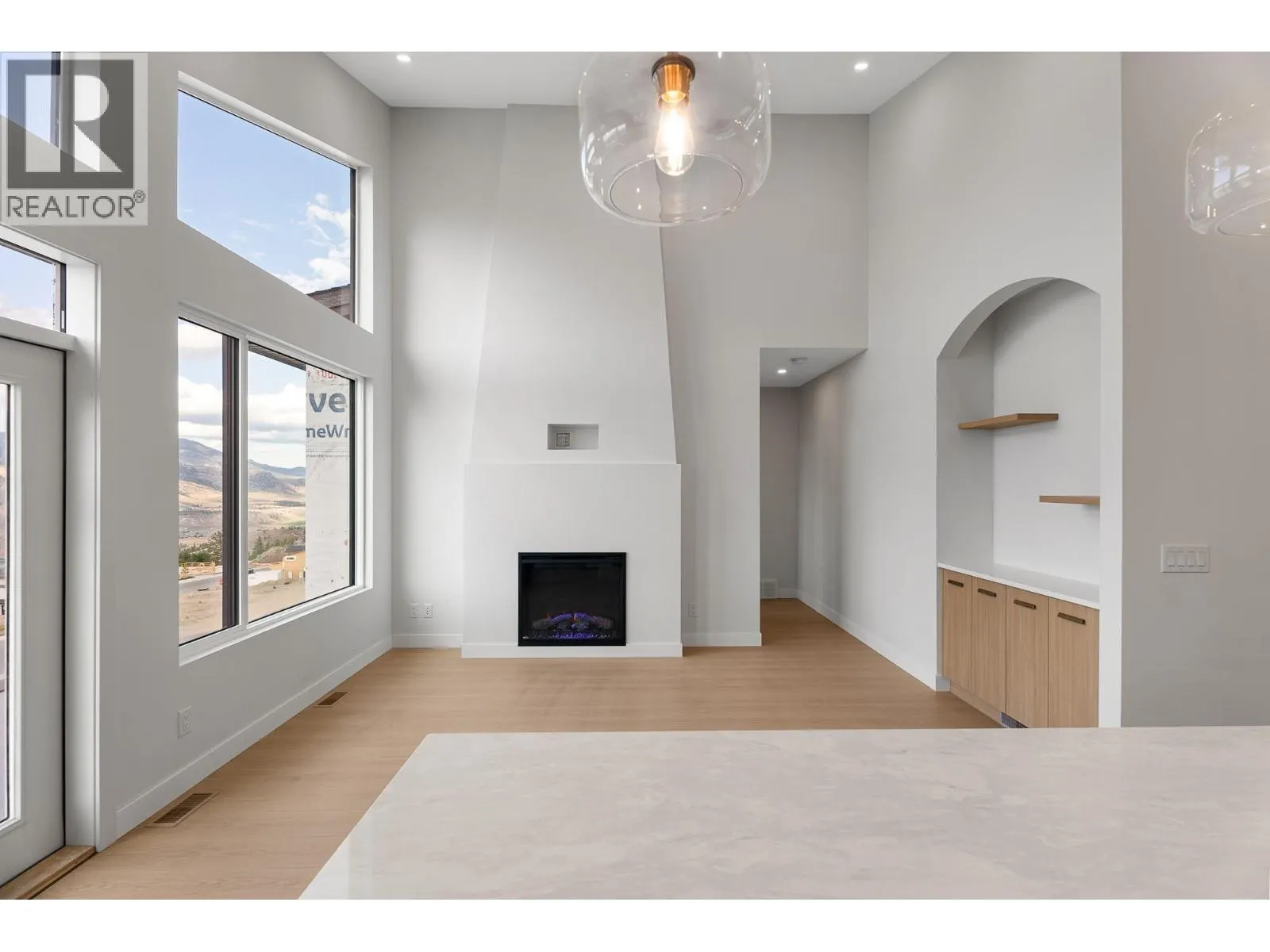 2400 Coldwater Drive Unit# 140