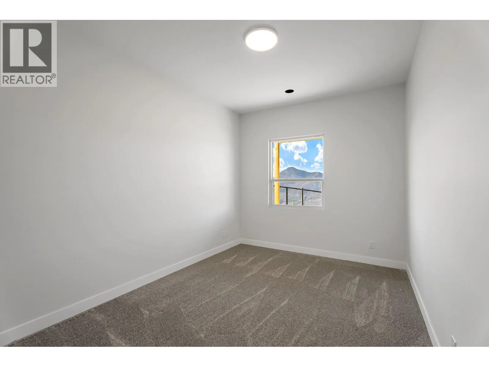 2400 Coldwater Drive Unit# 140
