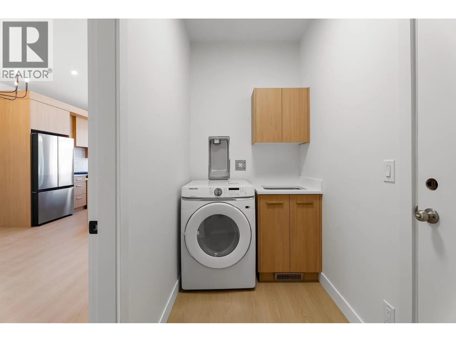 2400 Coldwater Drive Unit# 140