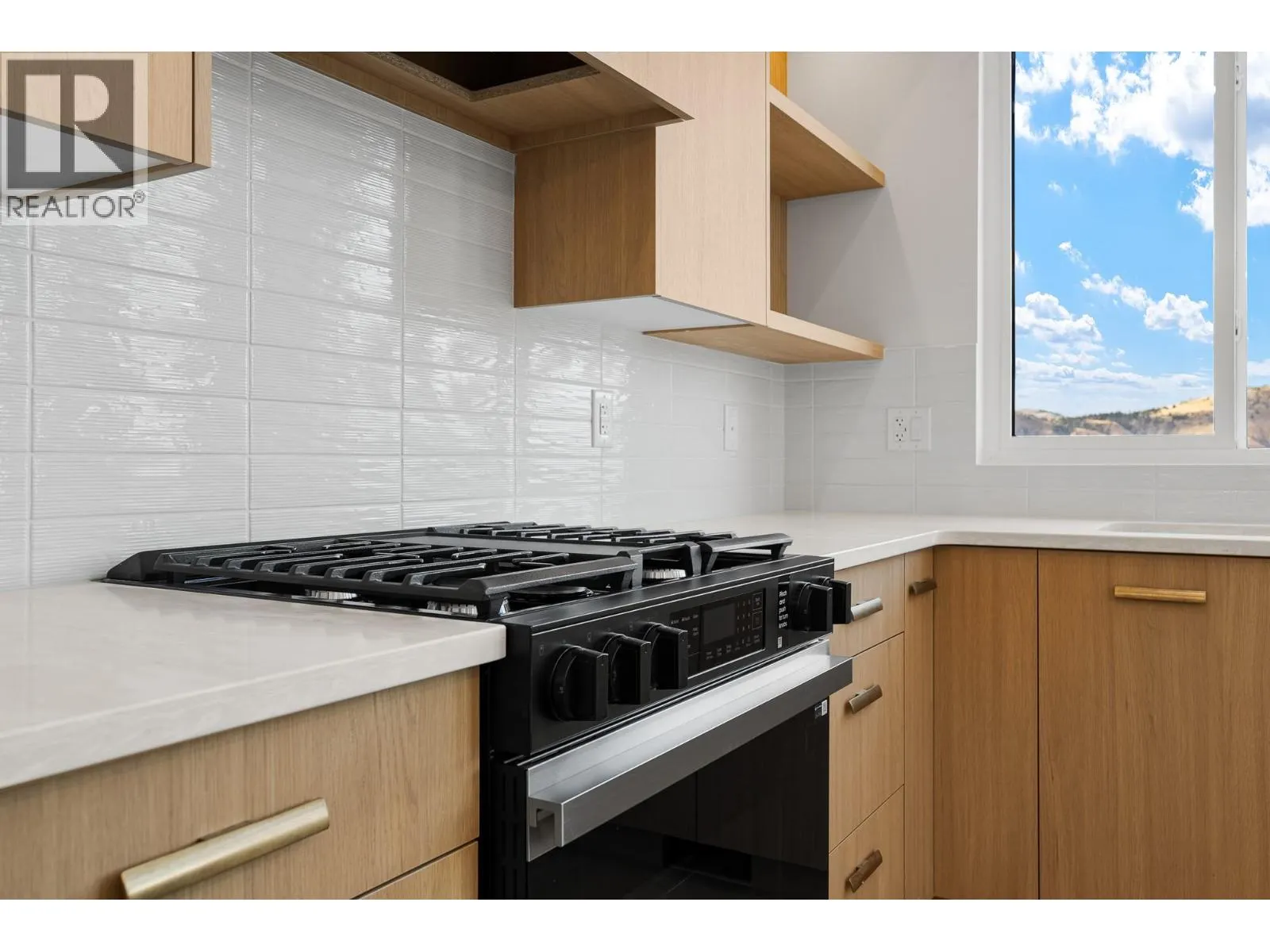 2400 Coldwater Drive Unit# 140