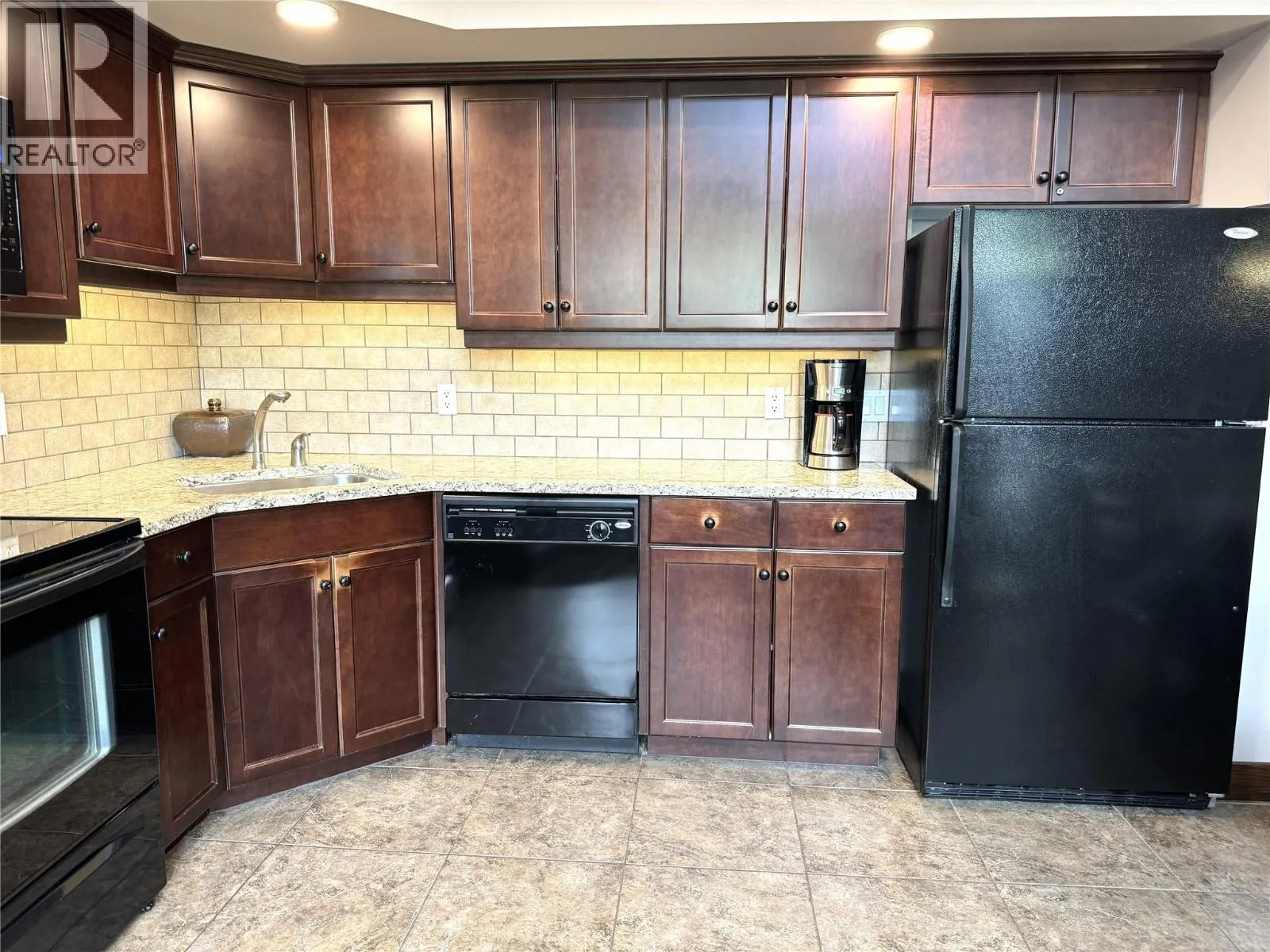 500 BIGHORN Boulevard Unit# 533B