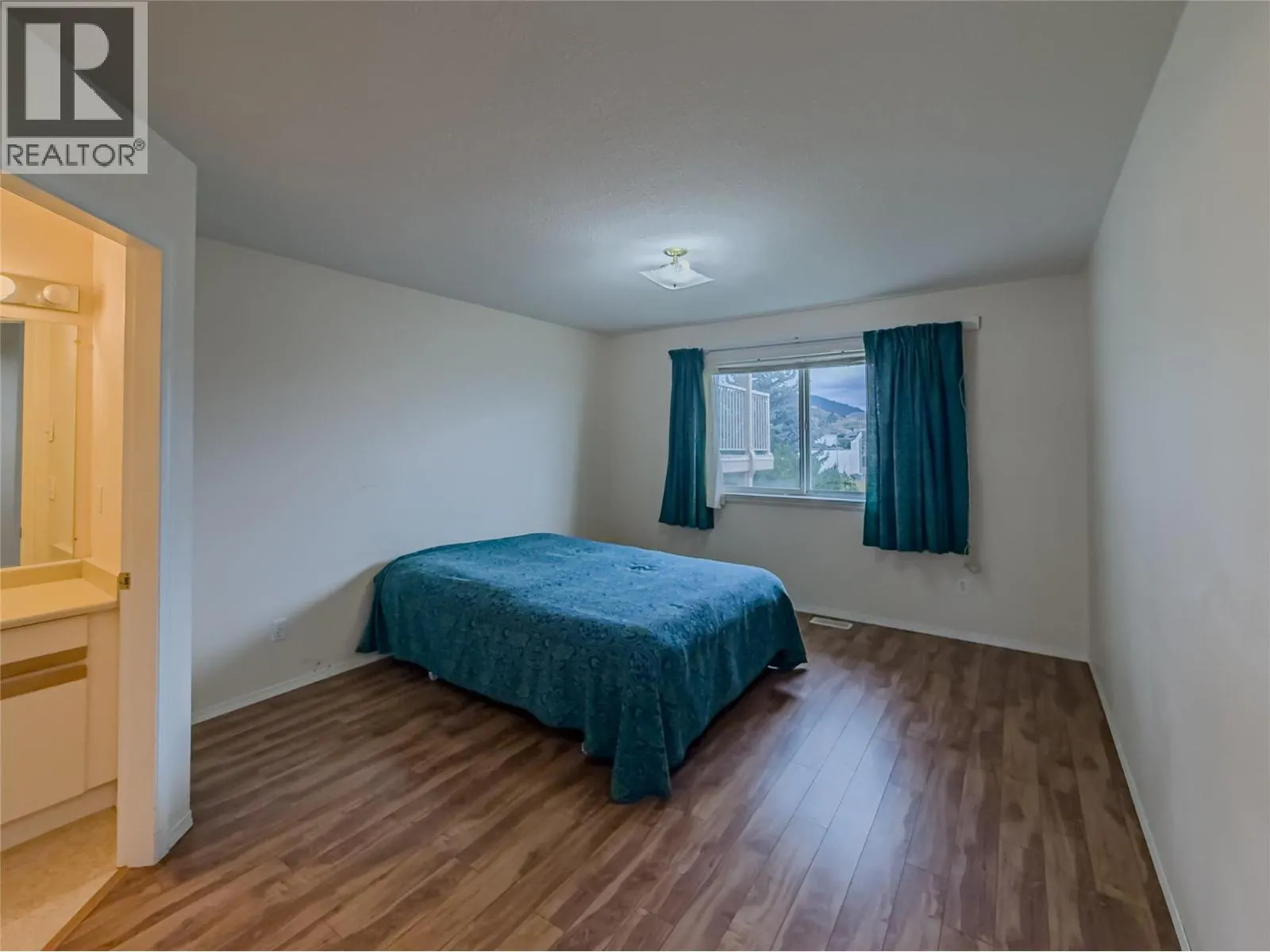 1950 Braeview Place Unit# 2