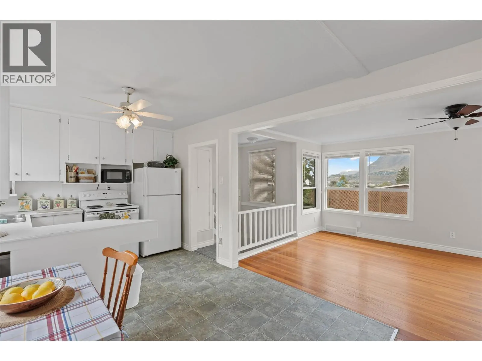 2152 Crescent Drive