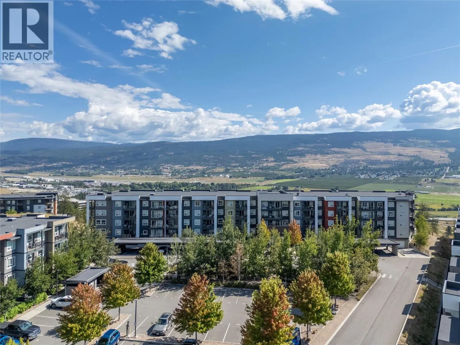 775 ACADEMY Way Unit# PH17