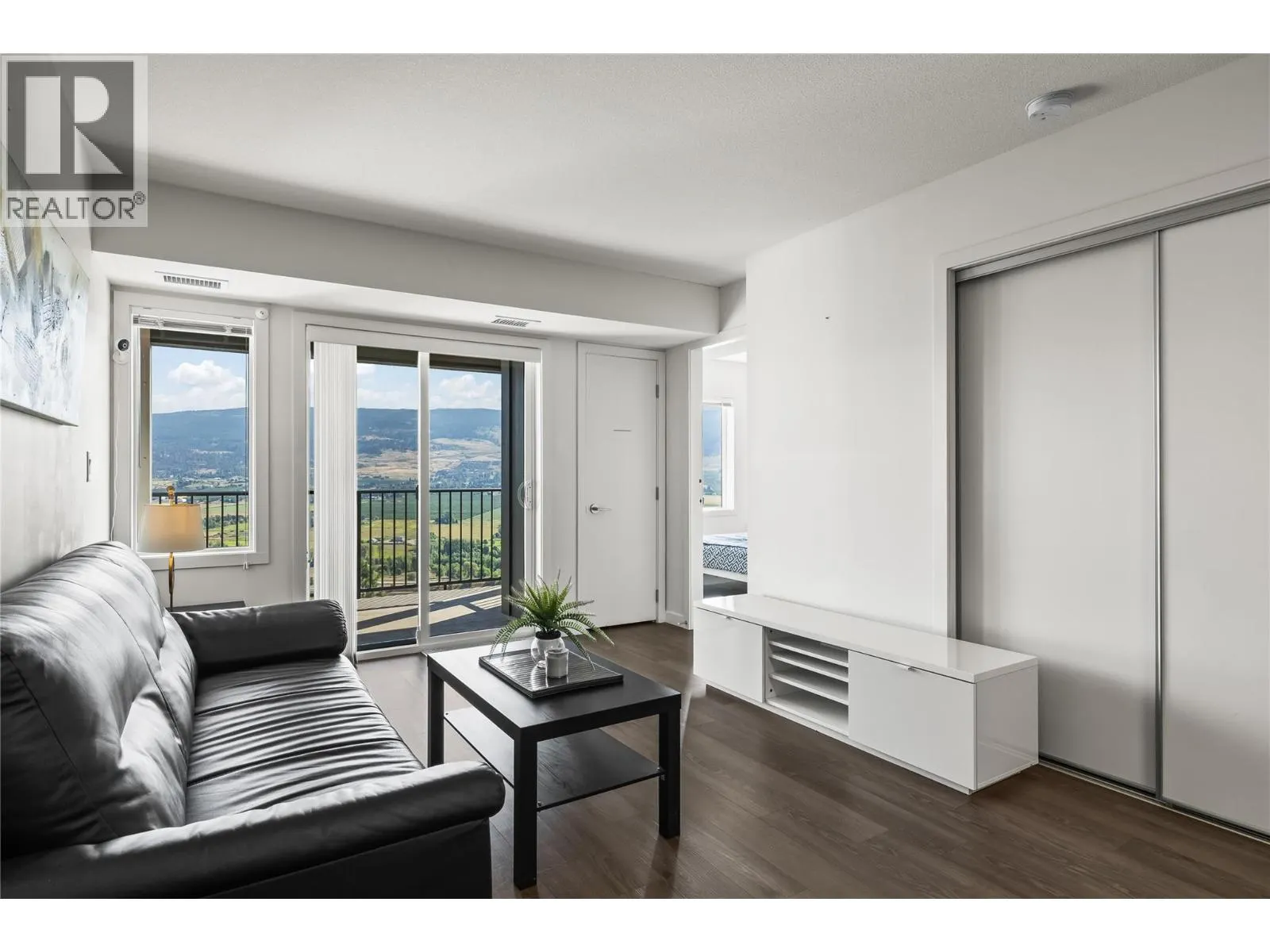 775 ACADEMY Way Unit# PH17