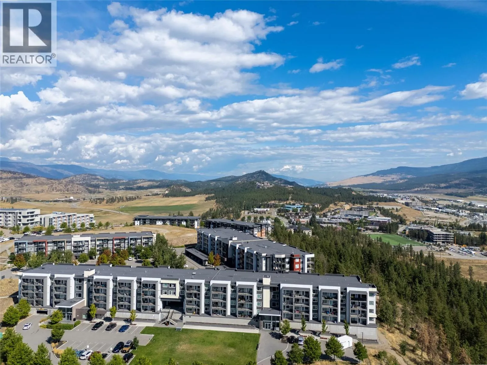 775 ACADEMY Way Unit# PH17