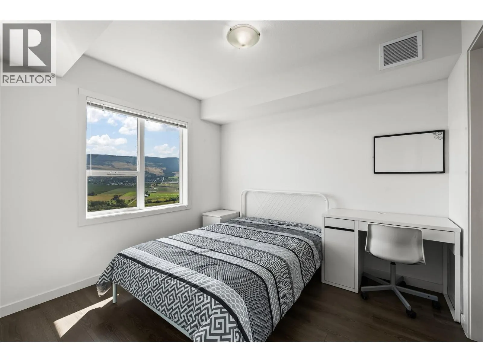 775 ACADEMY Way Unit# PH17