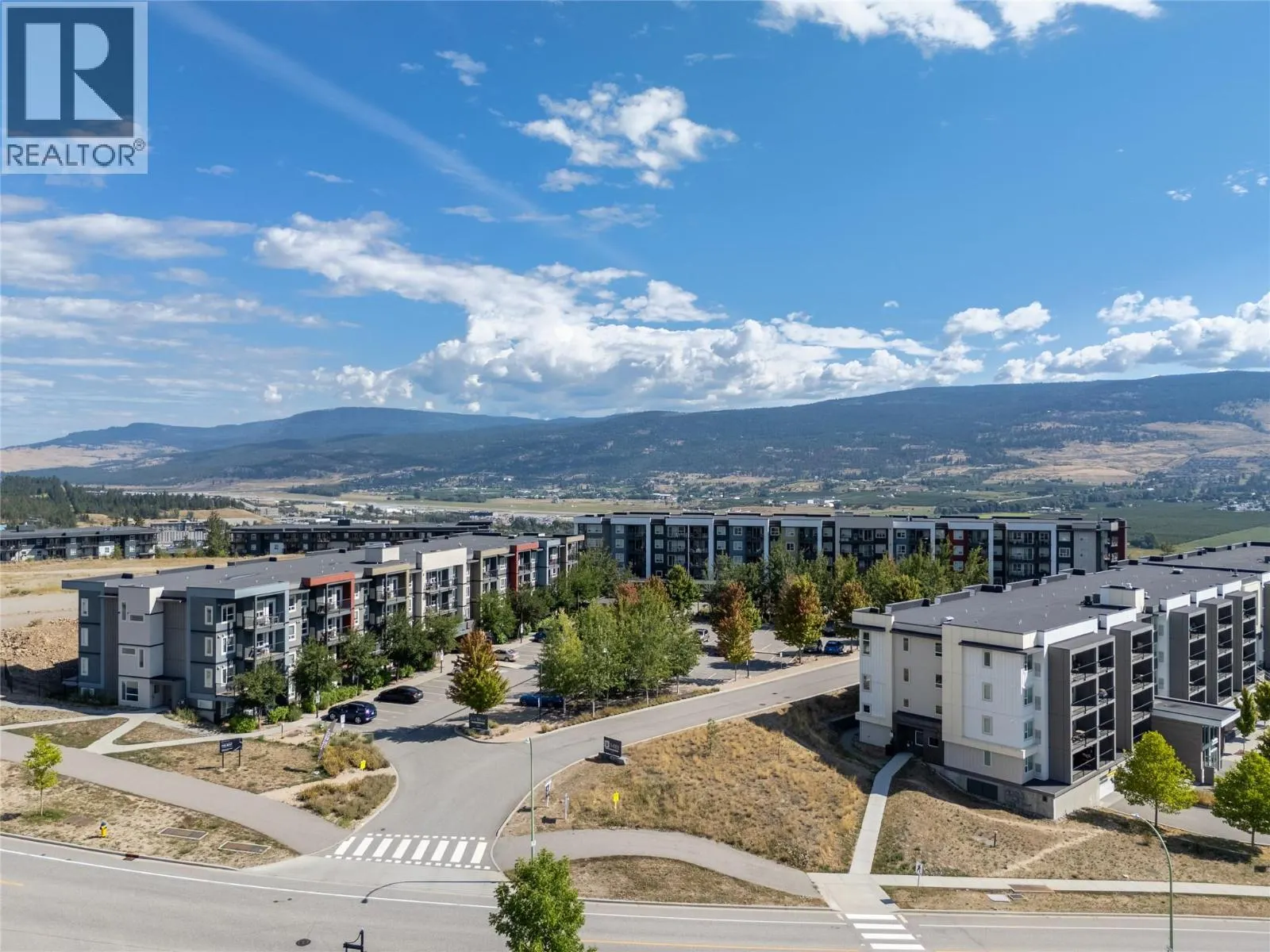 775 ACADEMY Way Unit# PH17