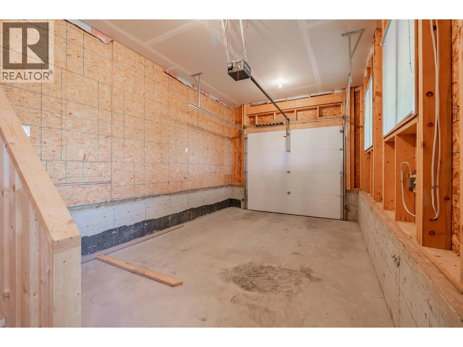 6800 COLUMBIA LAKE Road Unit# 30