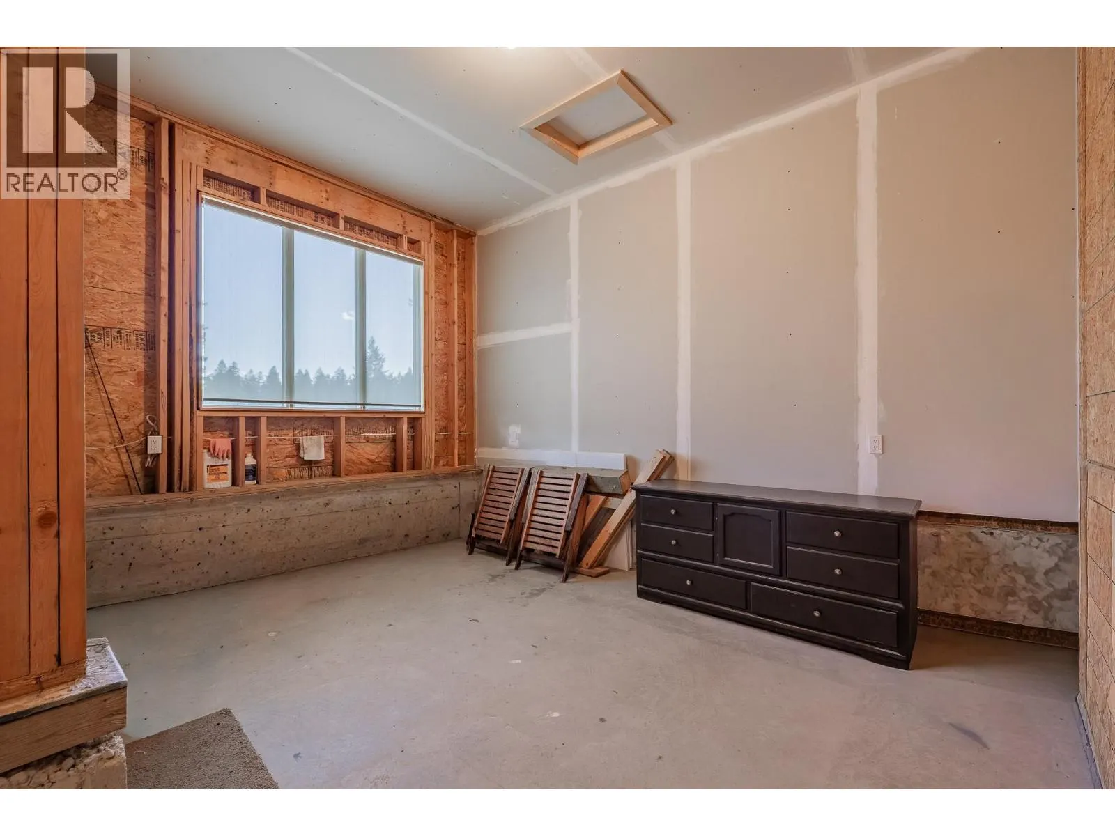 6800 COLUMBIA LAKE Road Unit# 30