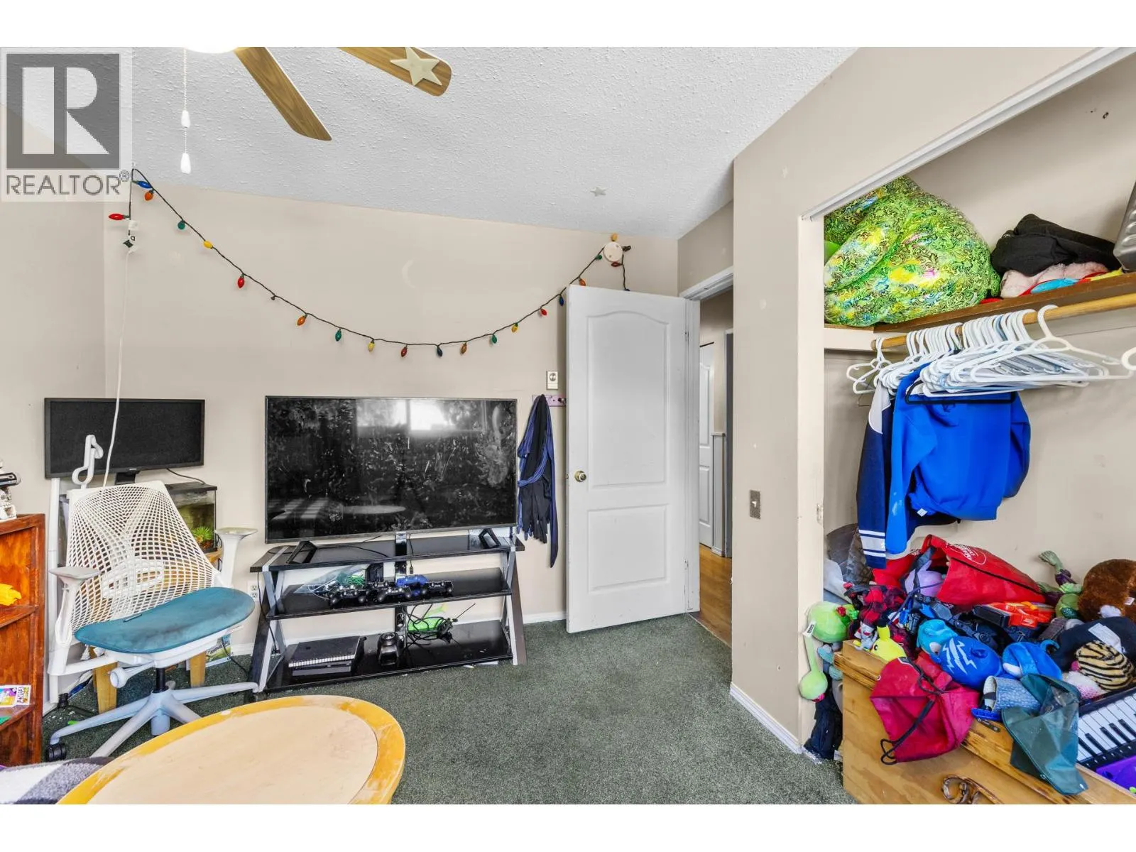 3376/3378 Mcmillan Road