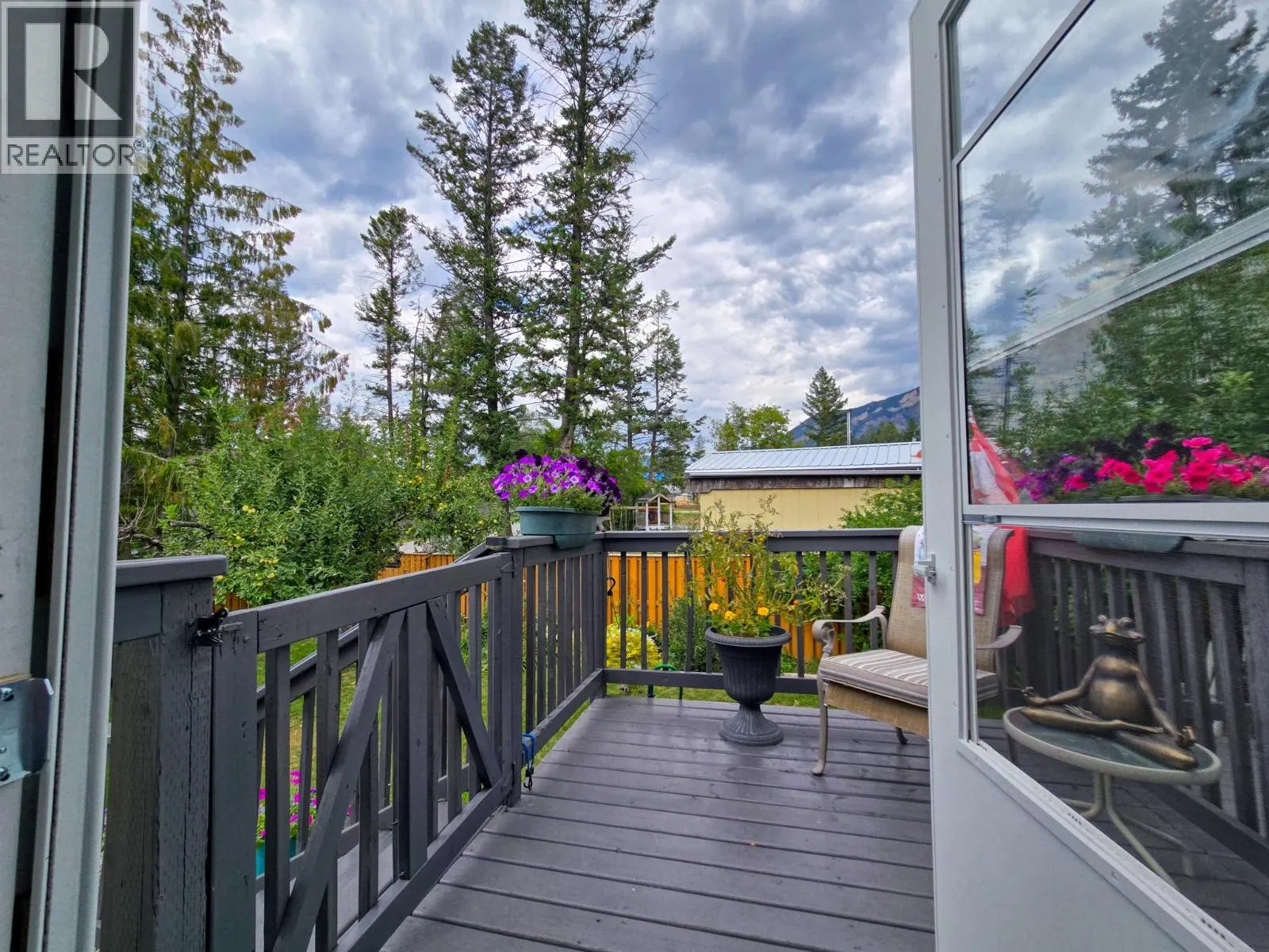 4789 Riverview Drive
