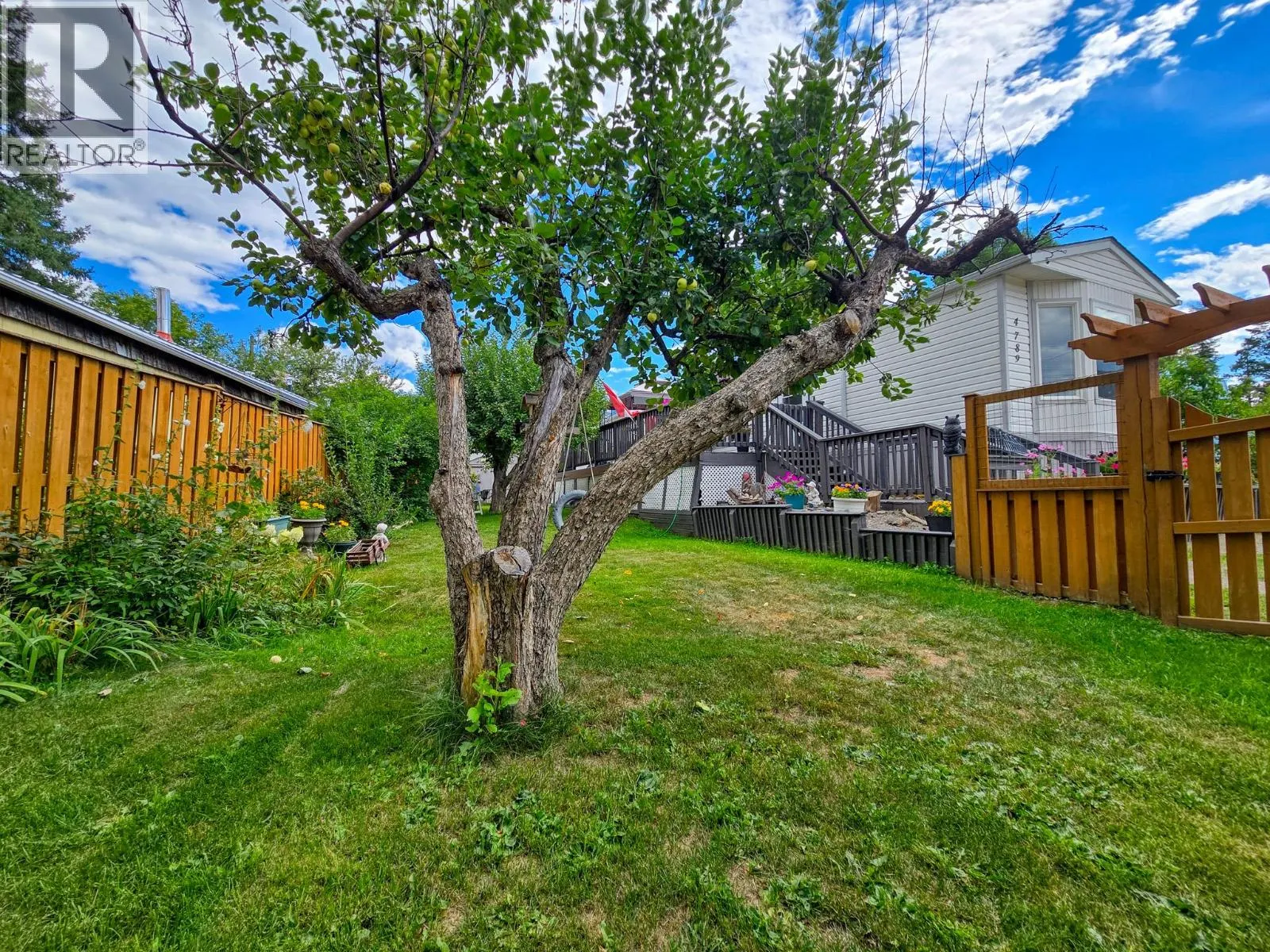 4789 Riverview Drive